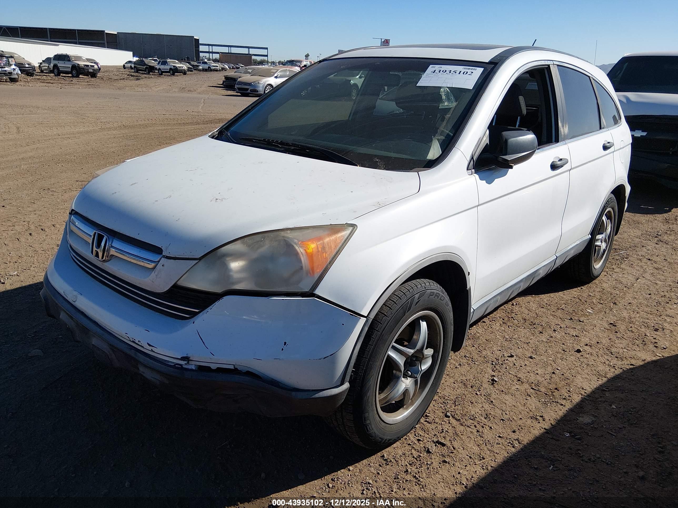 HONDA CR-V image 2