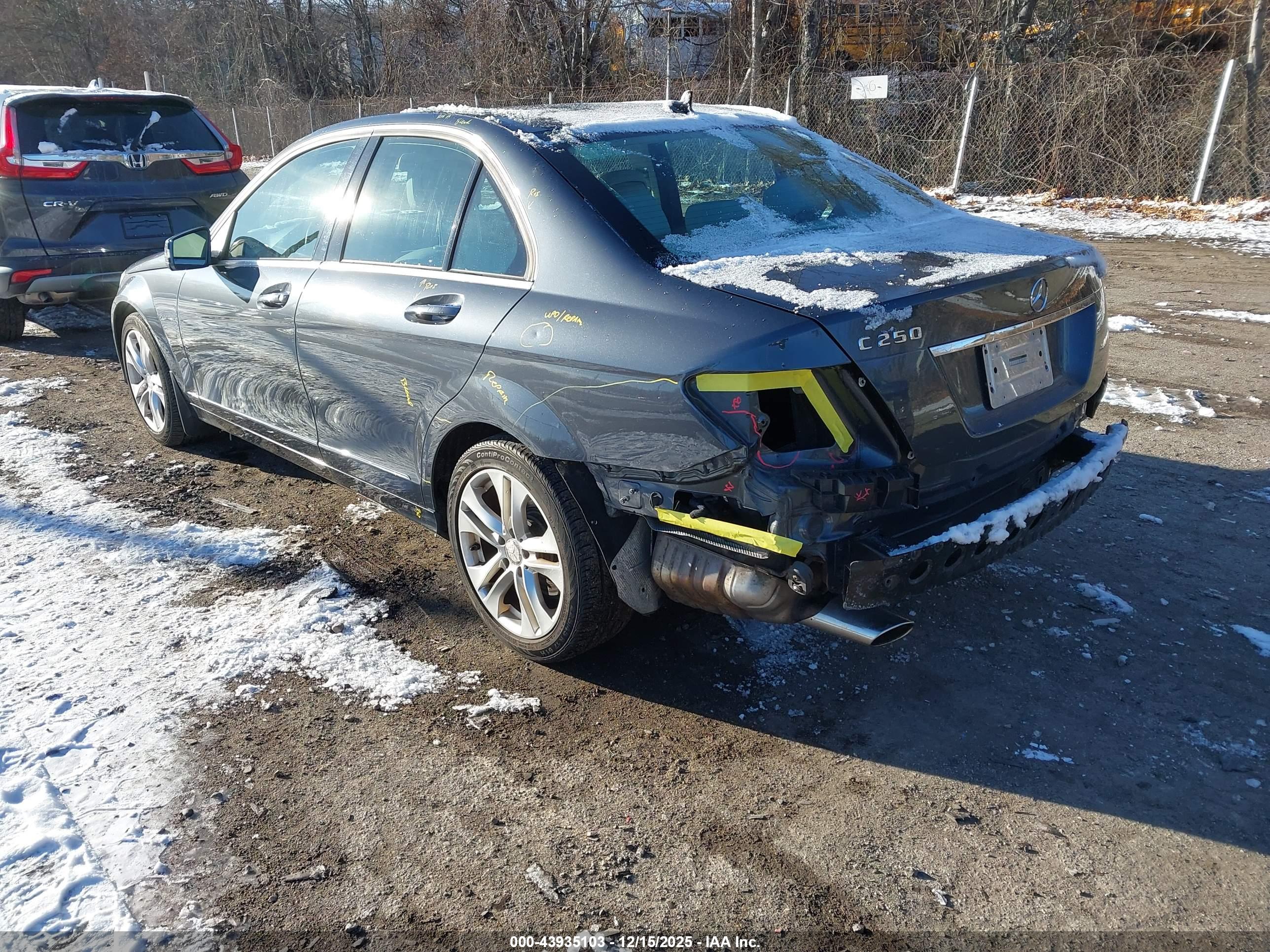 MERCEDES-BENZ C image 3