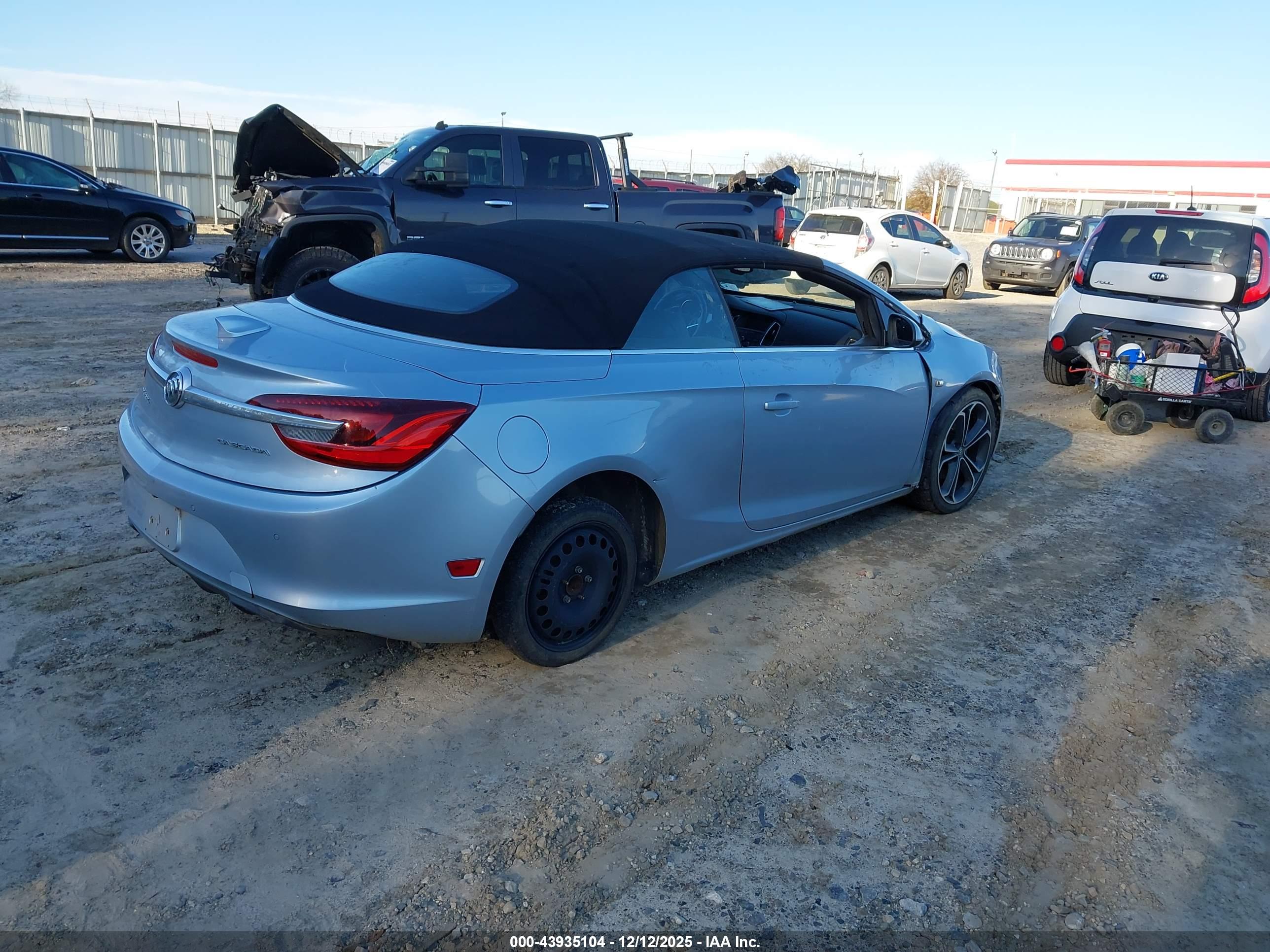 BUICK CASCADA image 4