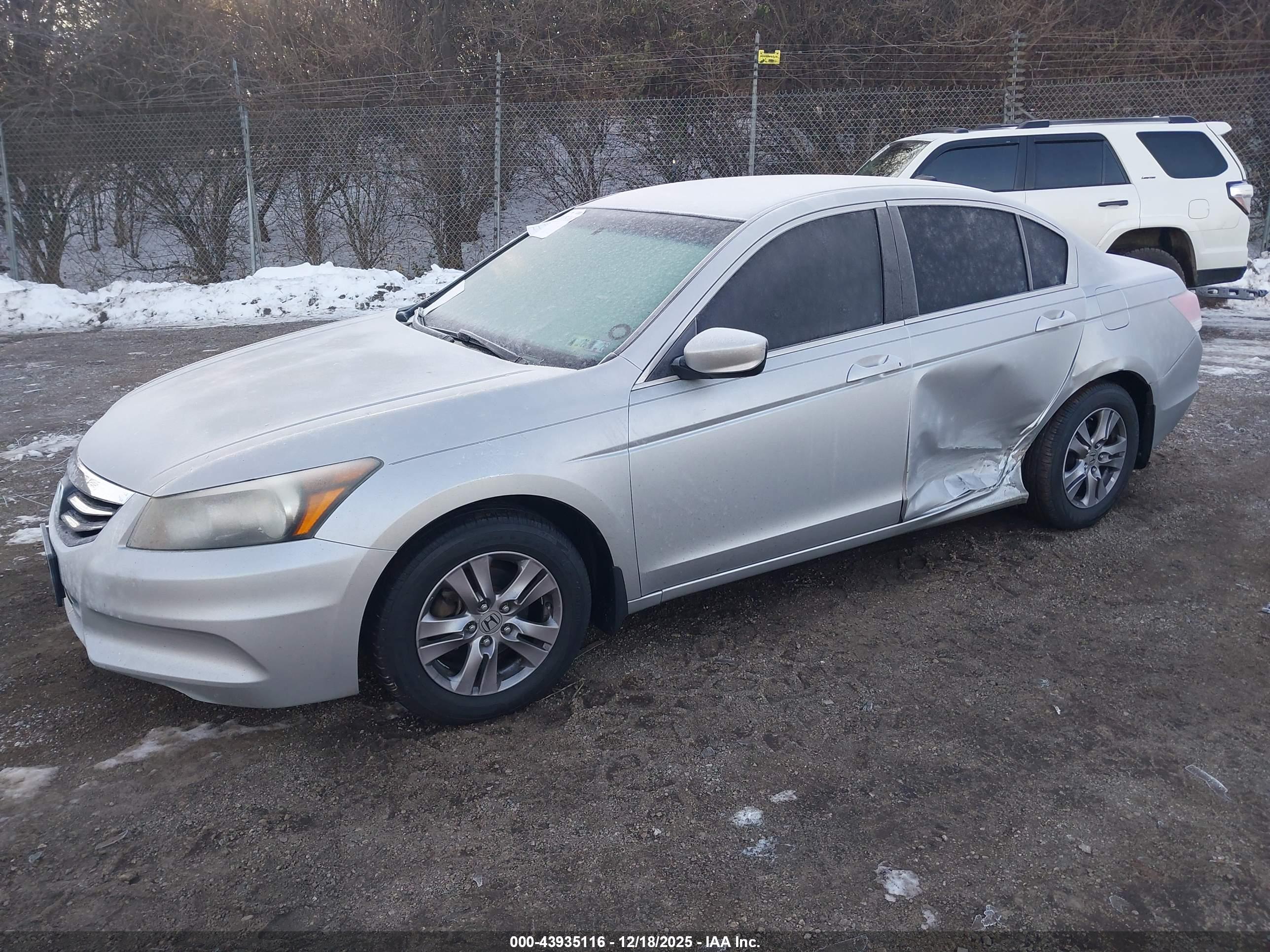 HONDA ACCORD image 2