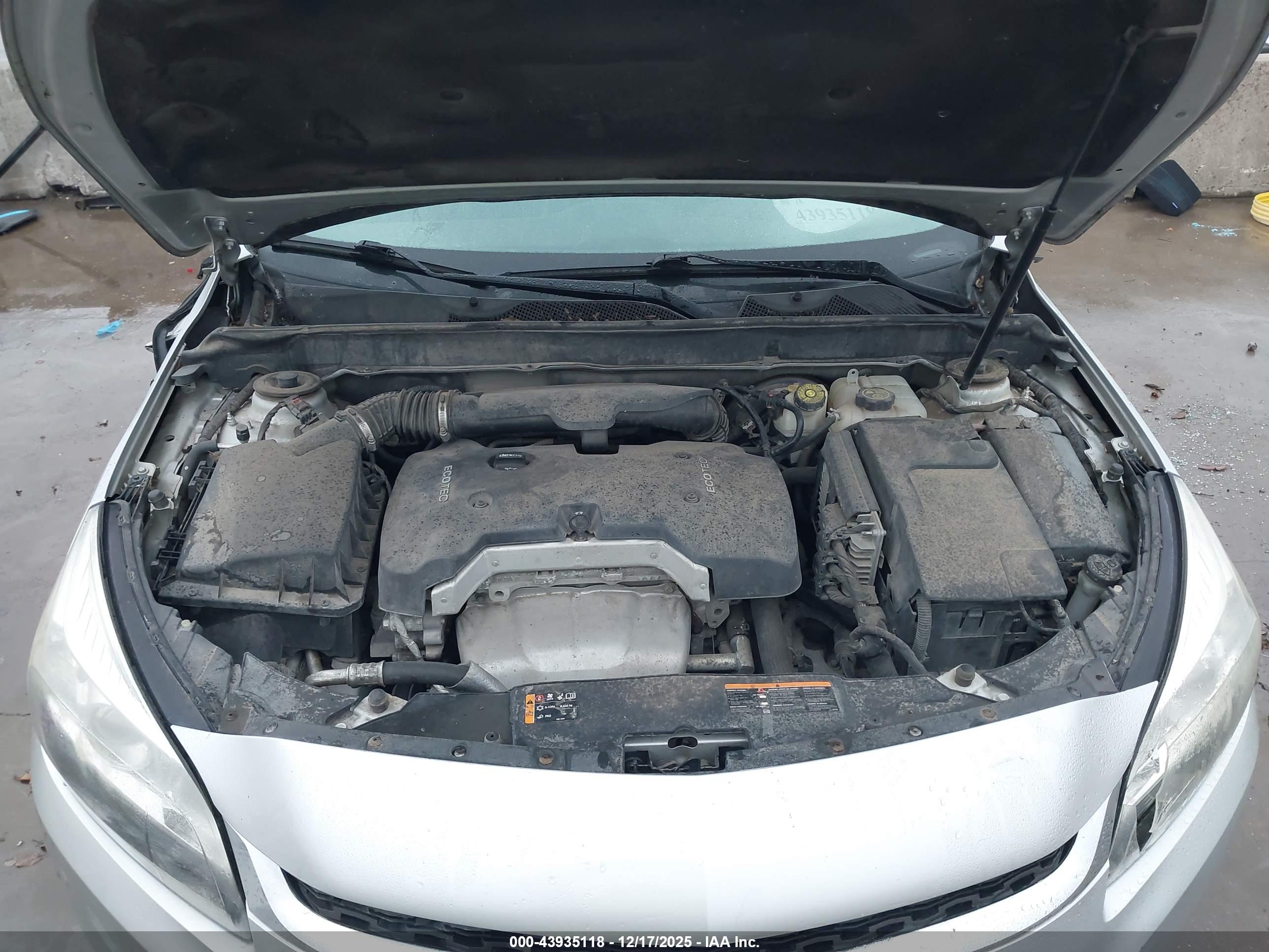 CHEVROLET MALIBU image 10