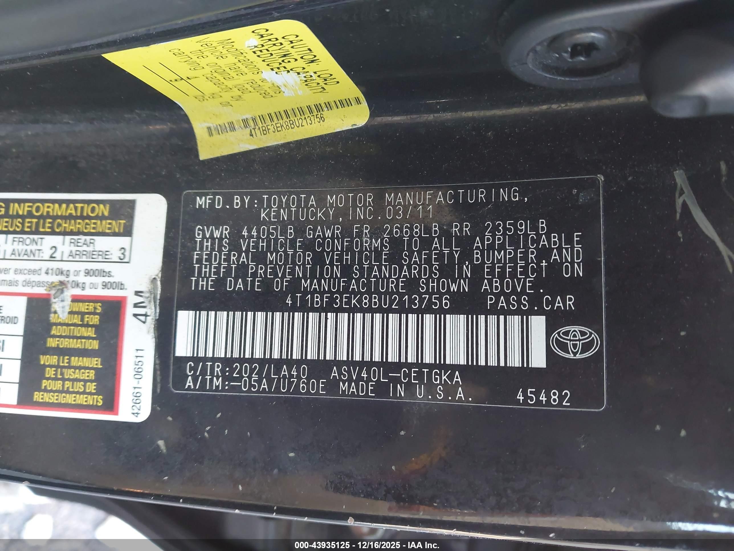 TOYOTA CAMRY image 9