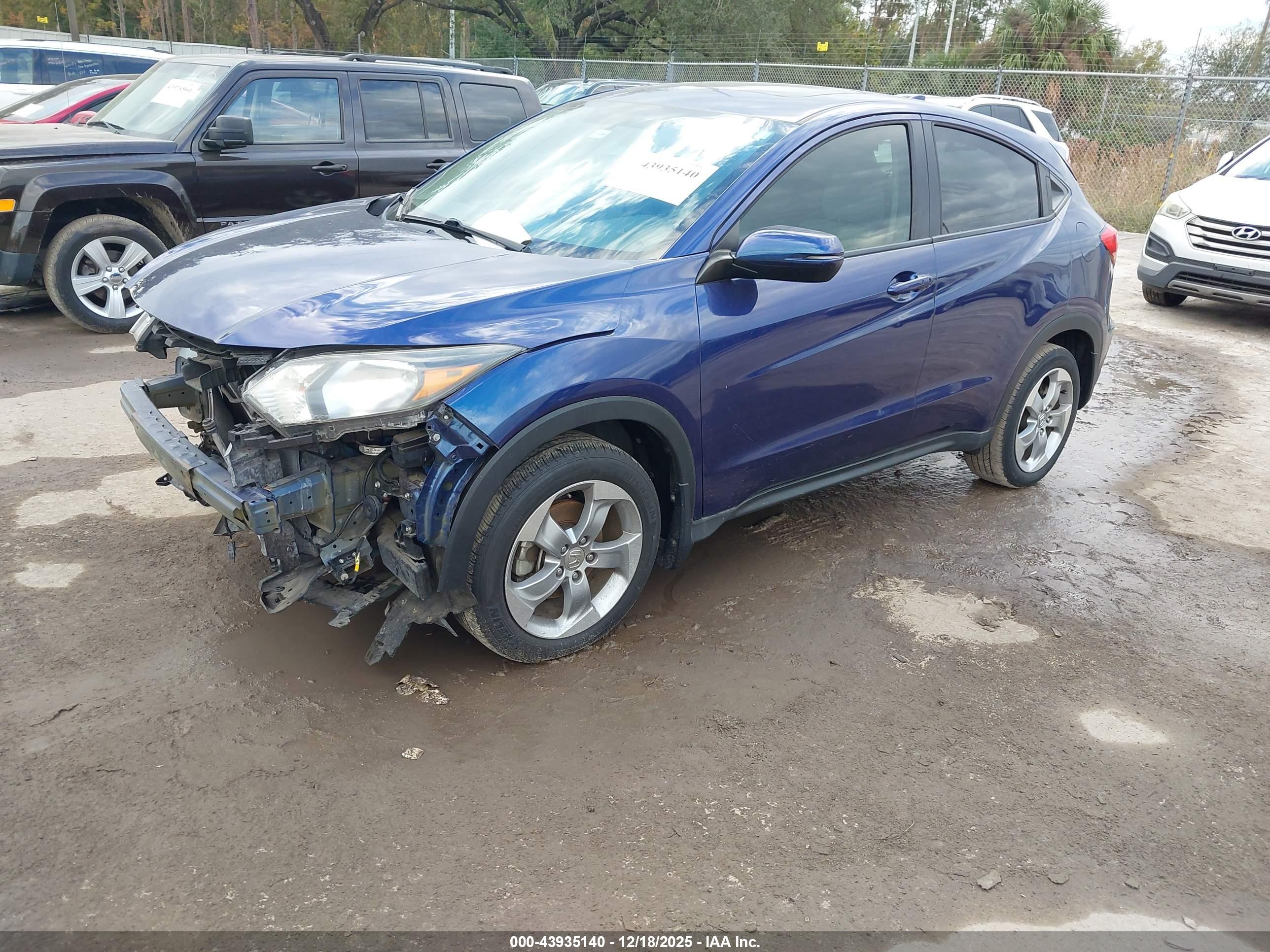 HONDA HR-V image 2