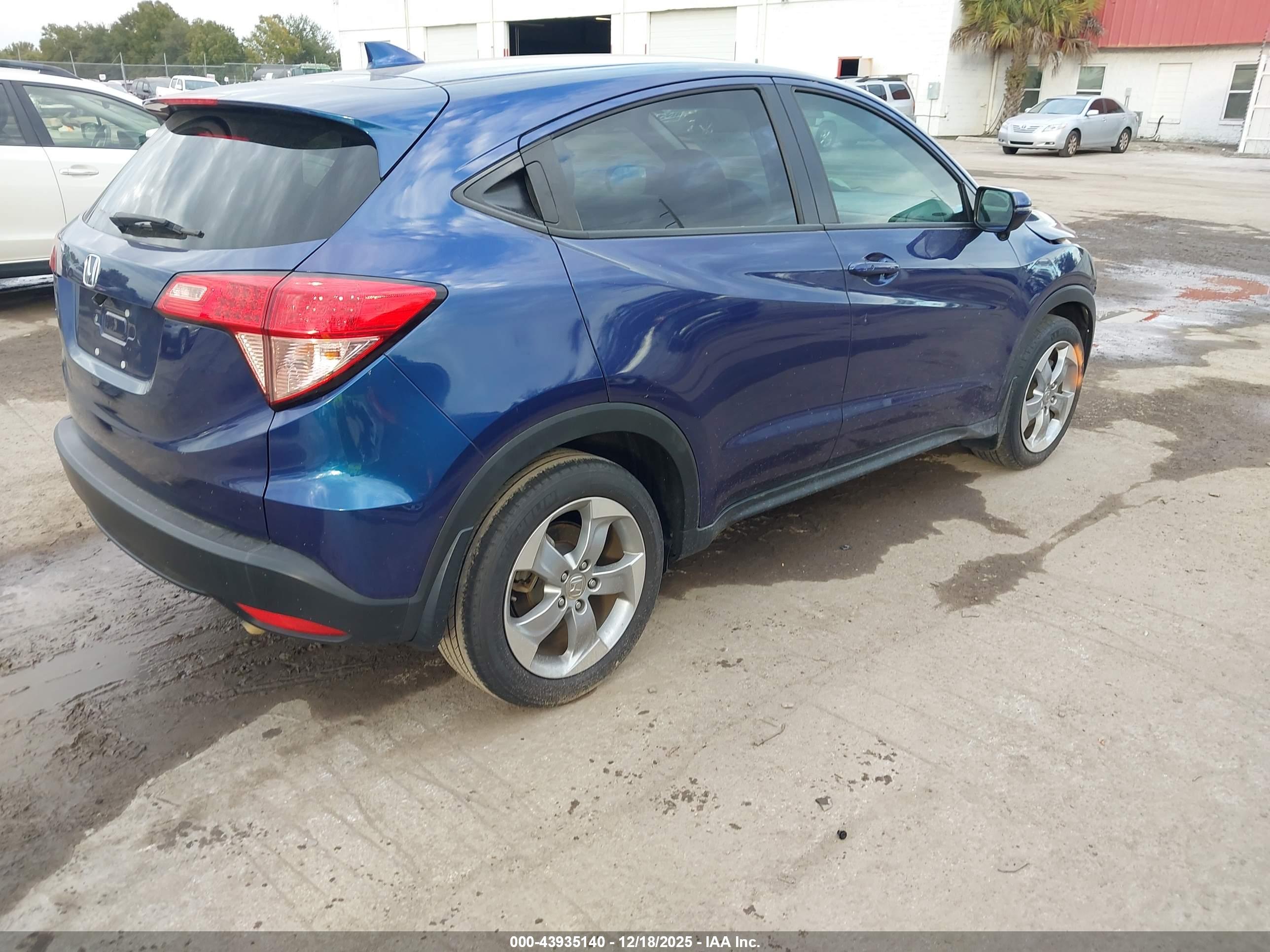 HONDA HR-V image 4