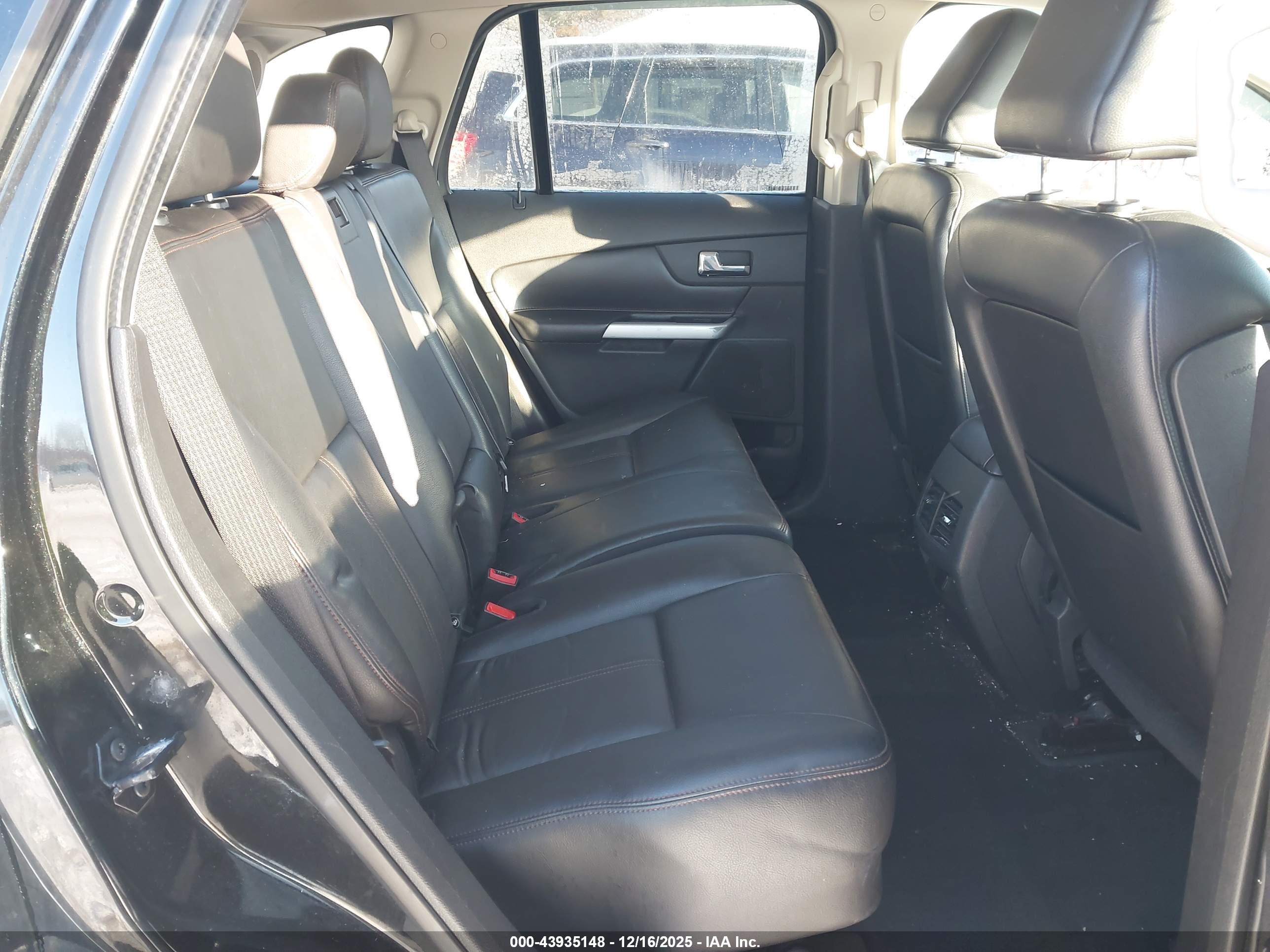 FORD EDGE image 8