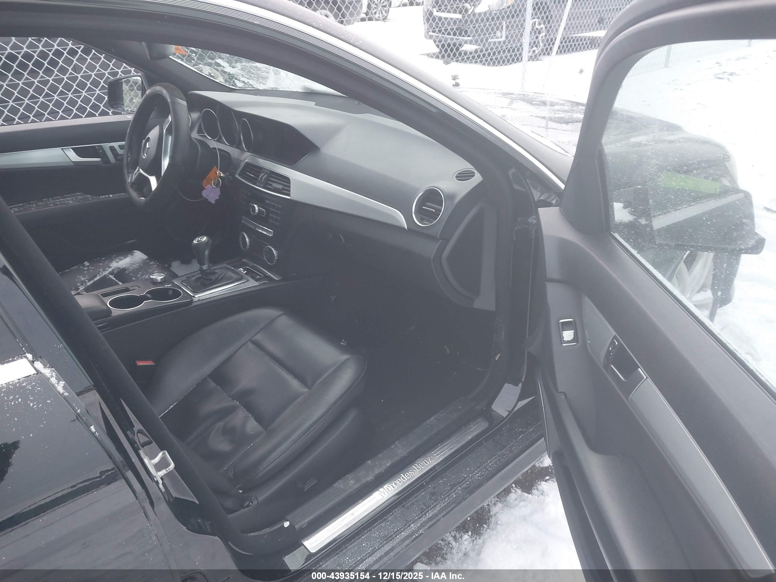 MERCEDES-BENZ C image 5