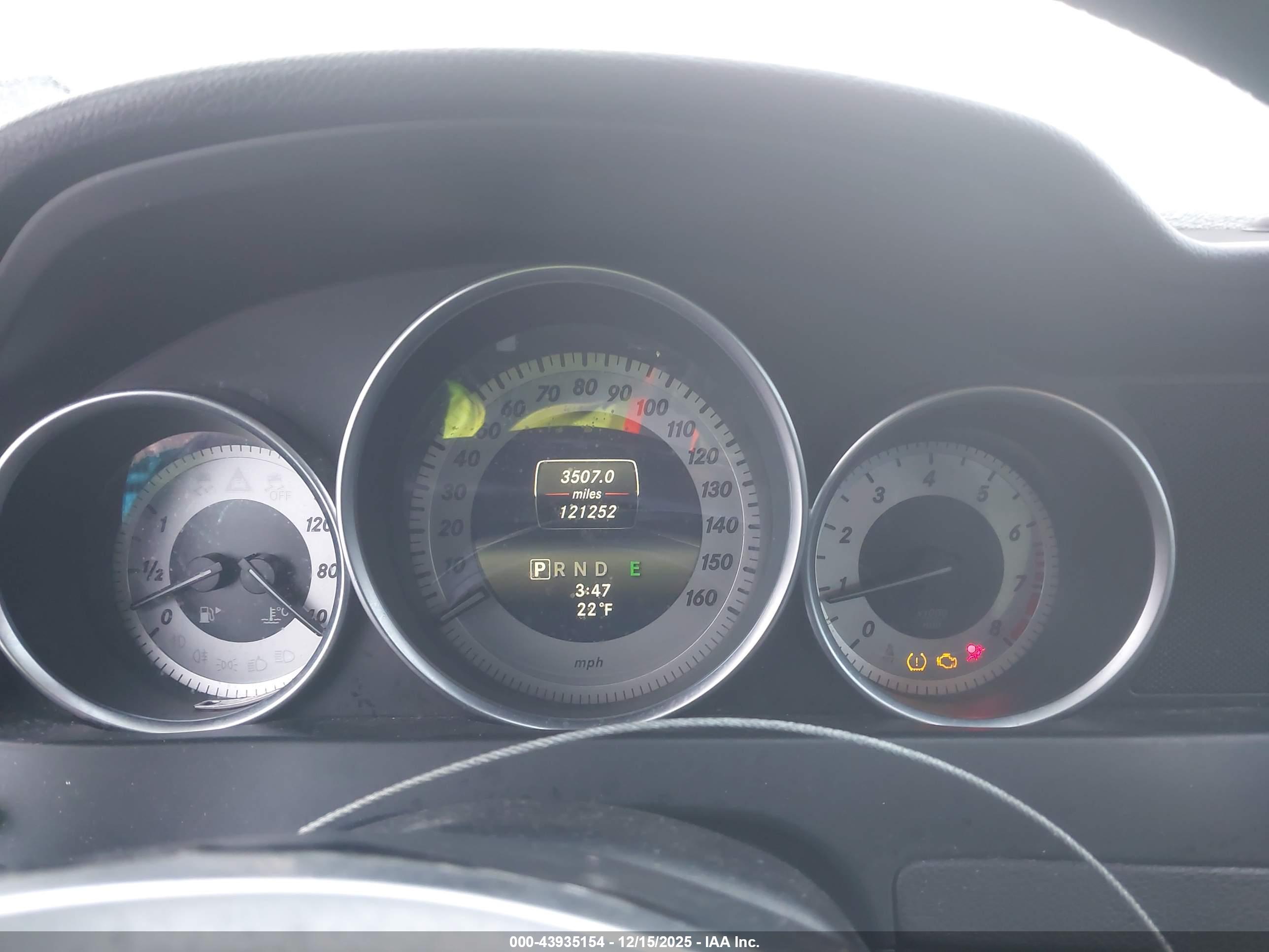 MERCEDES-BENZ C image 7