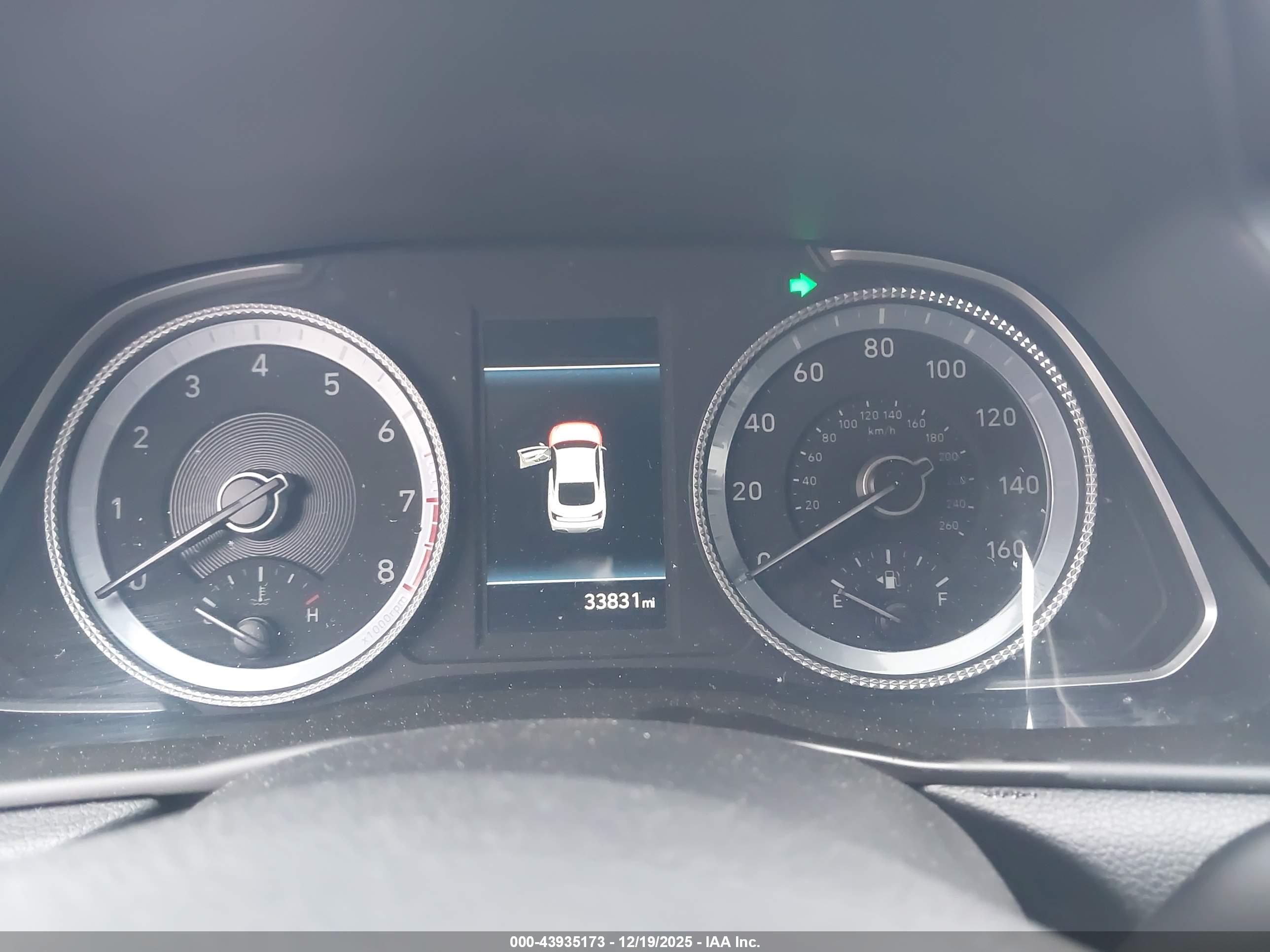 HYUNDAI SONATA image 7