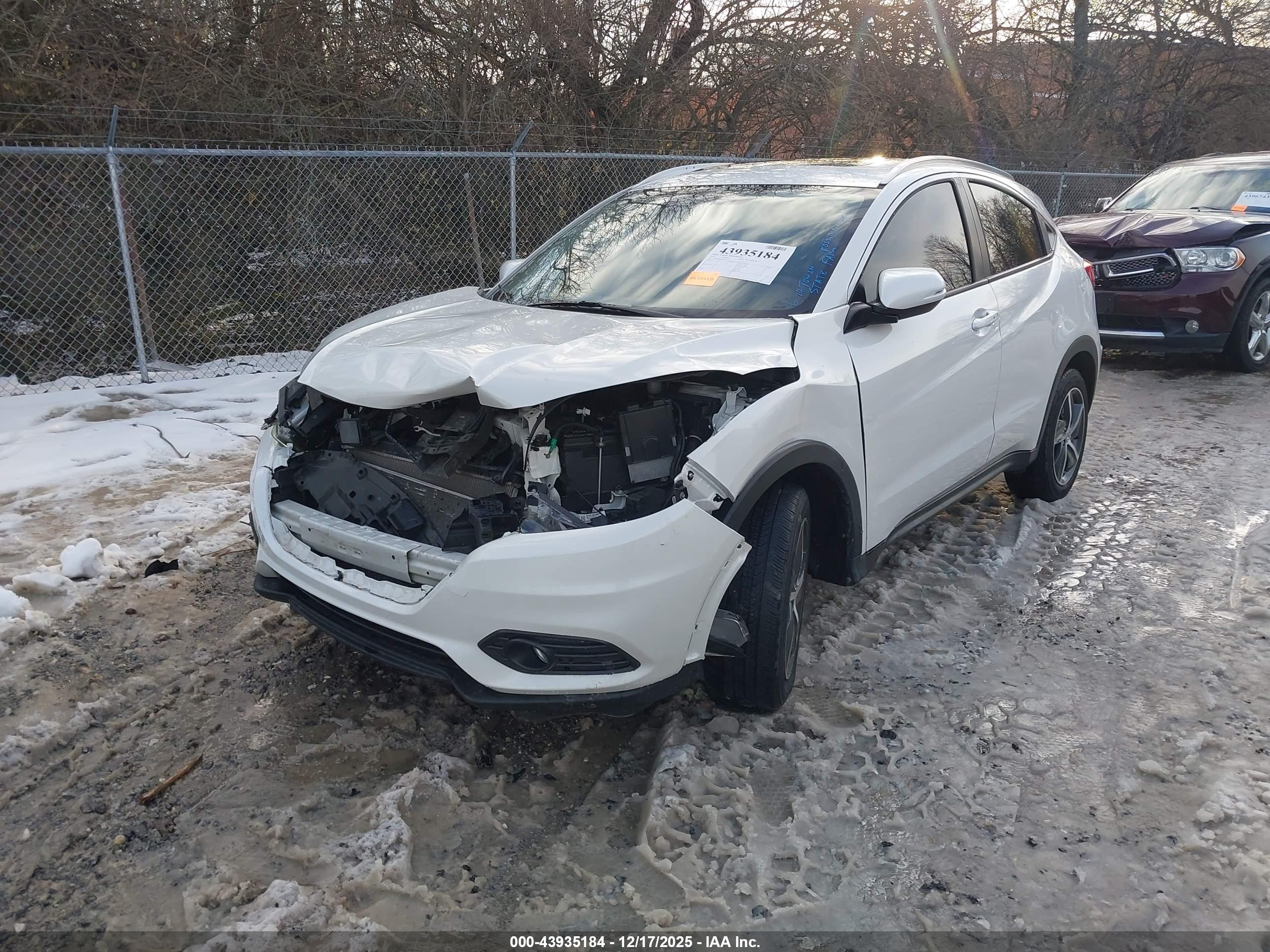 HONDA HR-V image 2