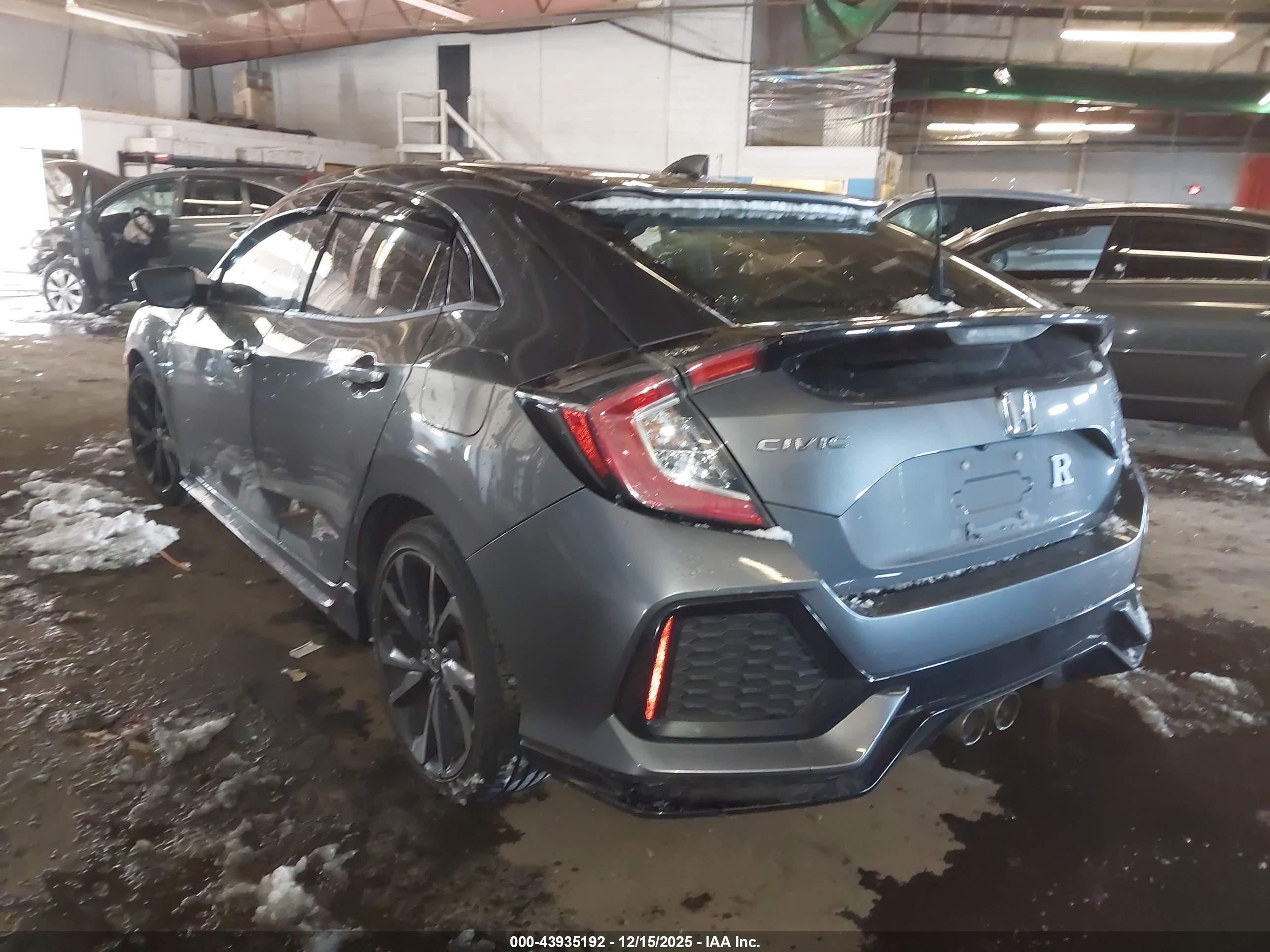 HONDA CIVIC image 3