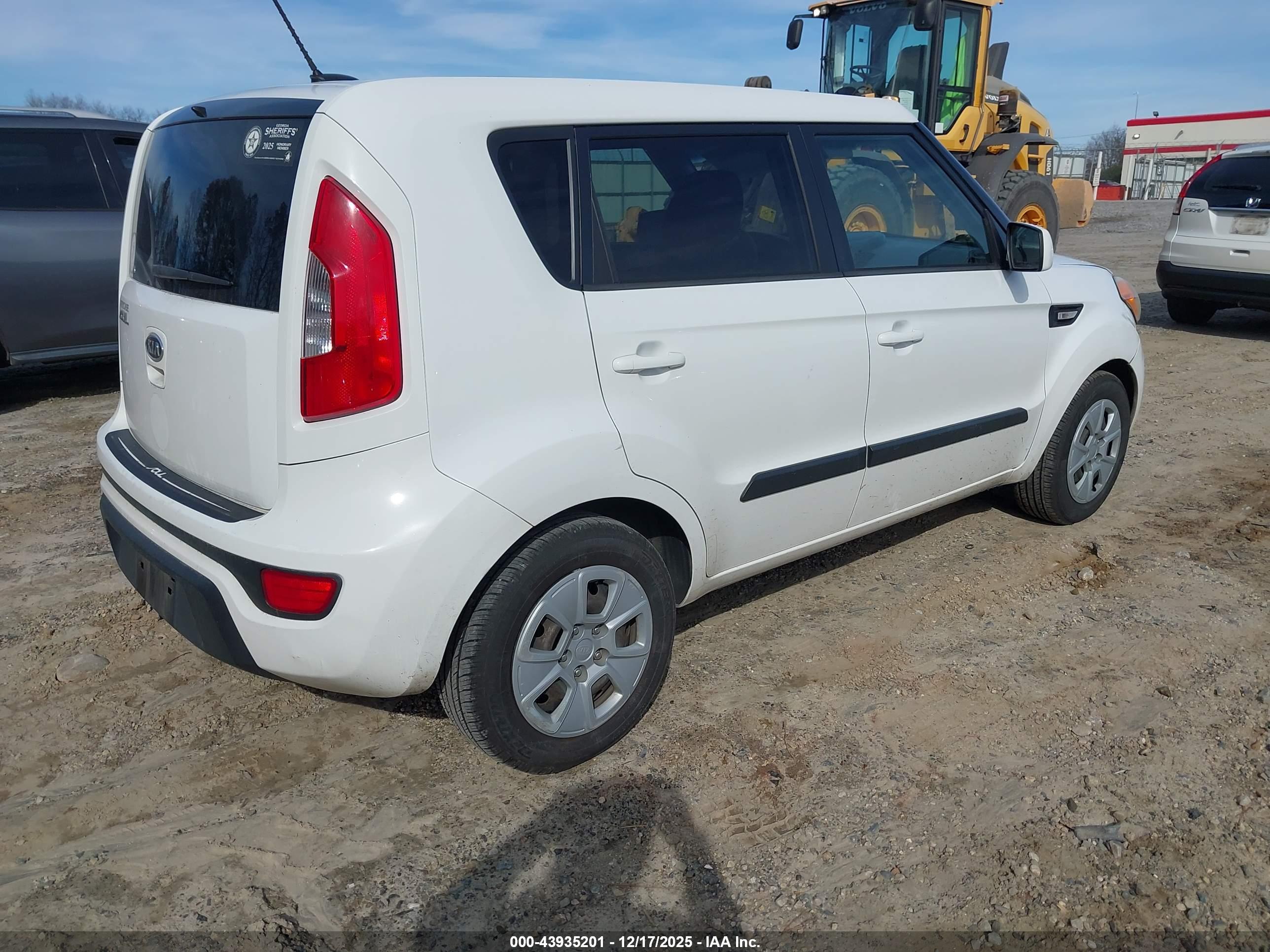 KIA SOUL image 4