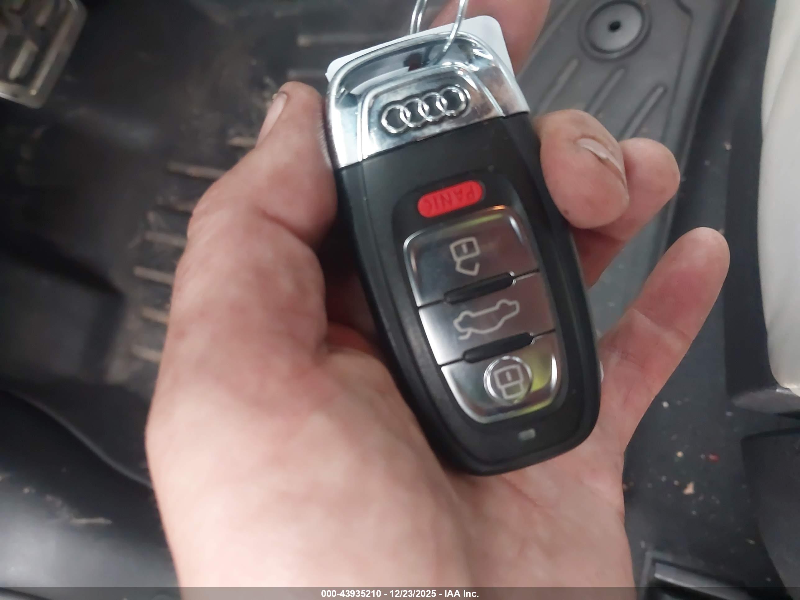 AUDI S4 image 11