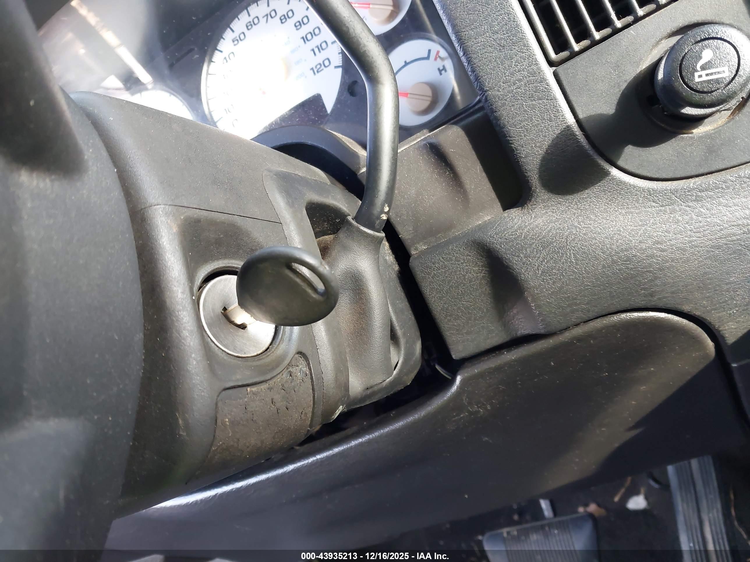DODGE RAM image 11