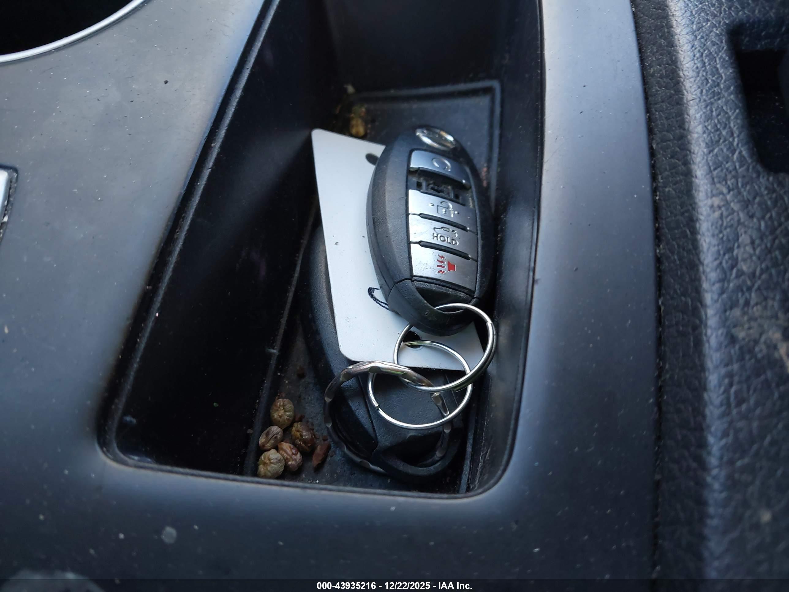 NISSAN ALTIMA image 11