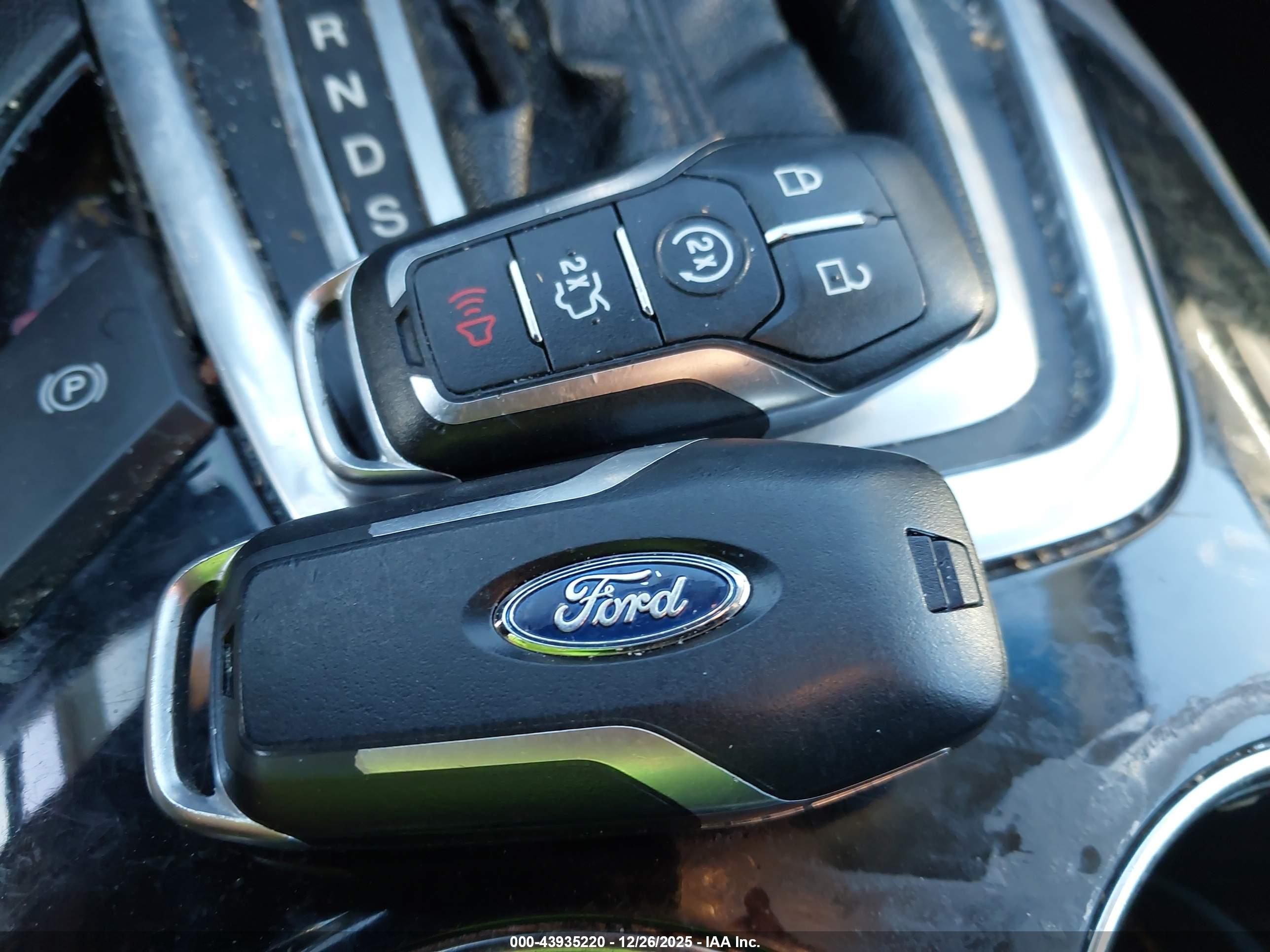 FORD EDGE image 11