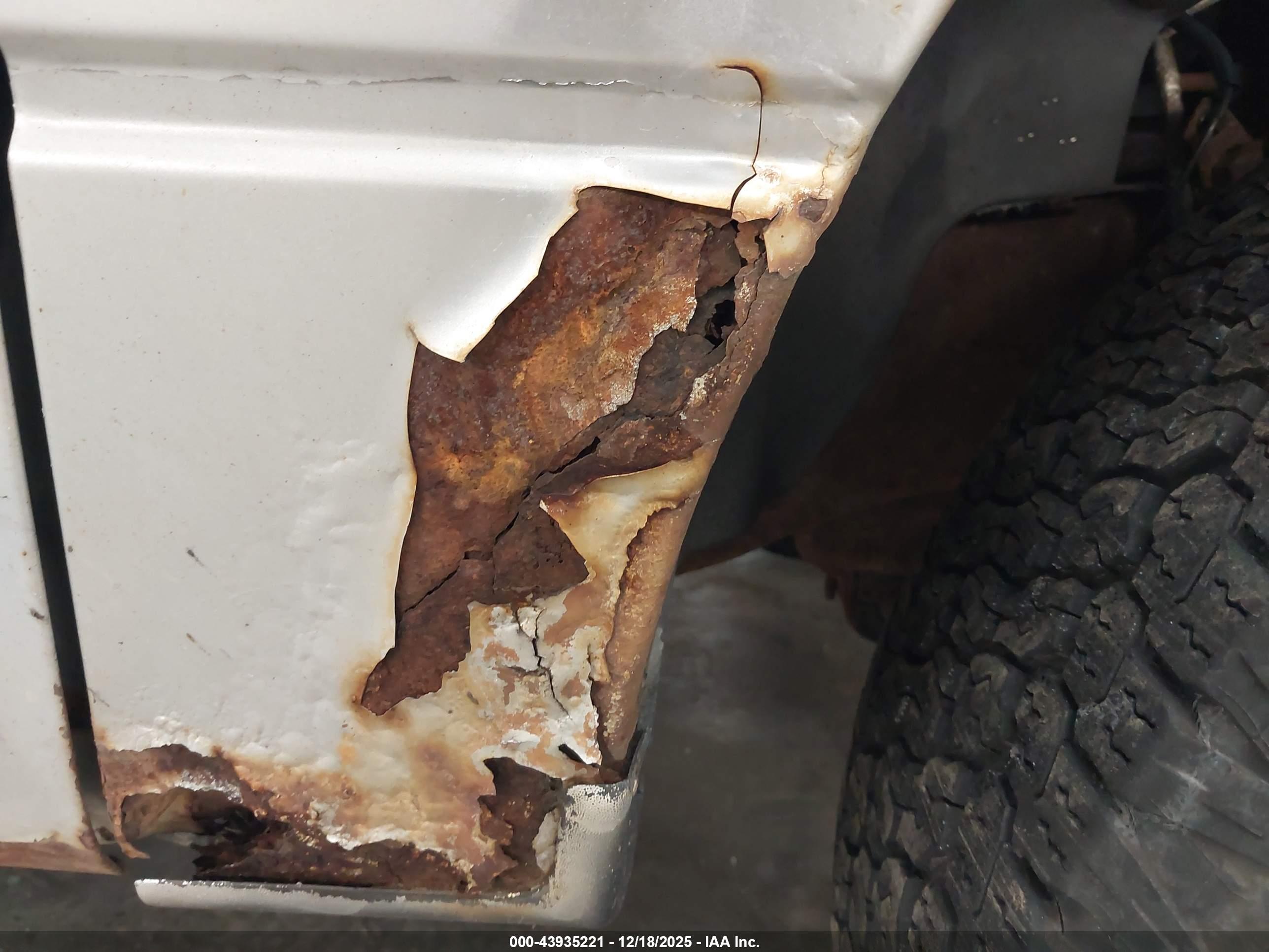 FORD F-150 image 6