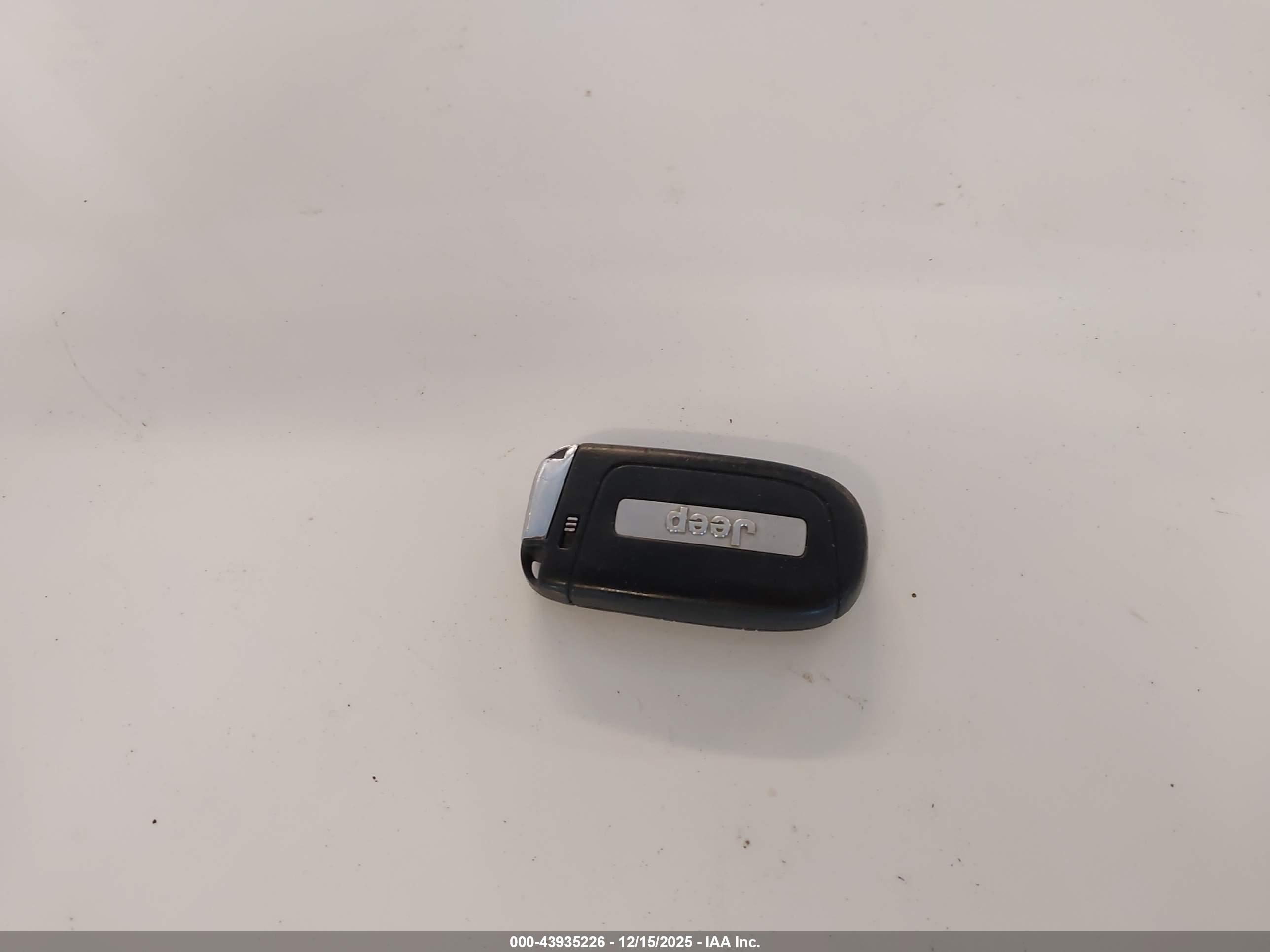 JEEP COMPASS image 11