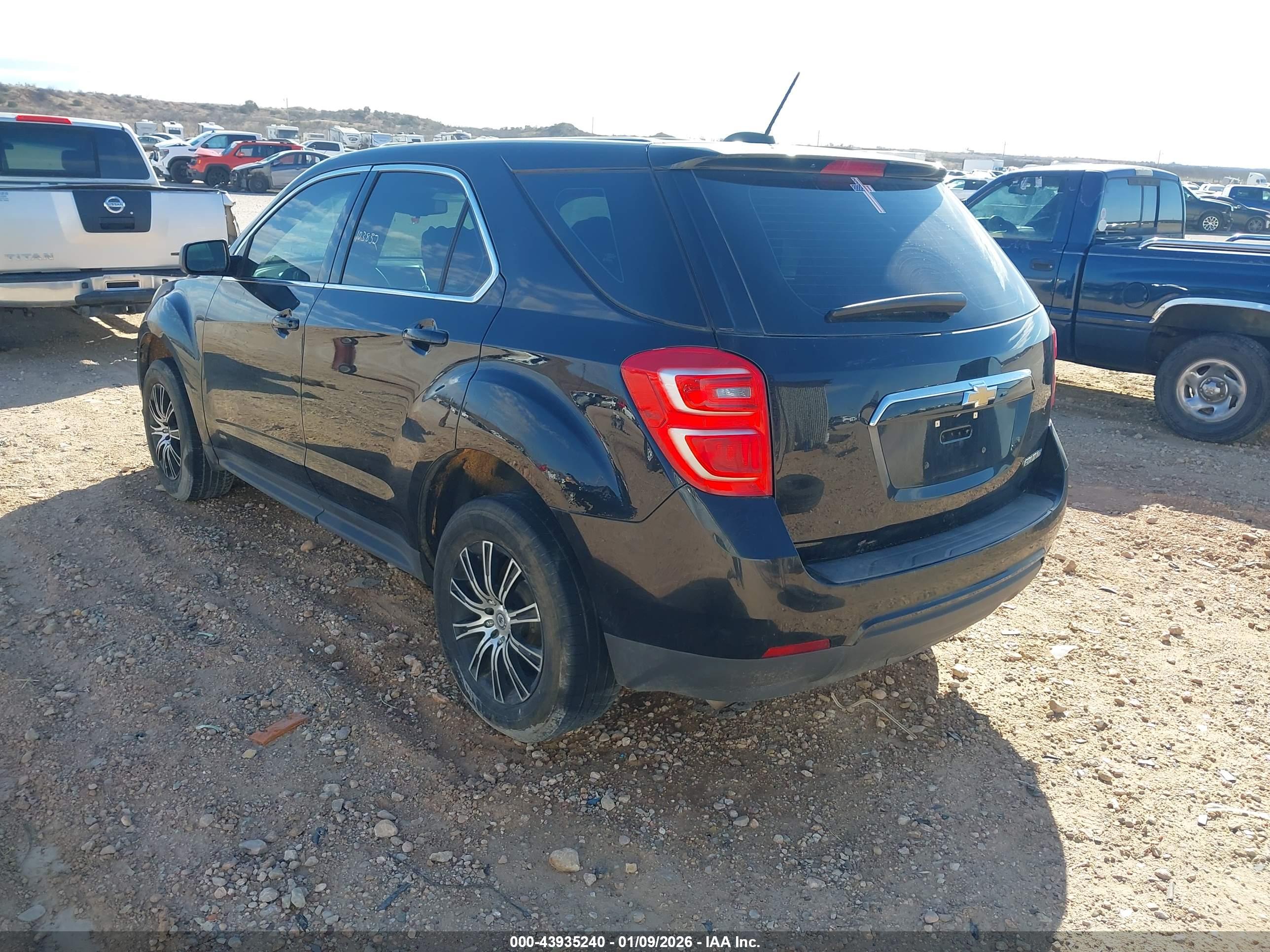 CHEVROLET EQUINOX image 3
