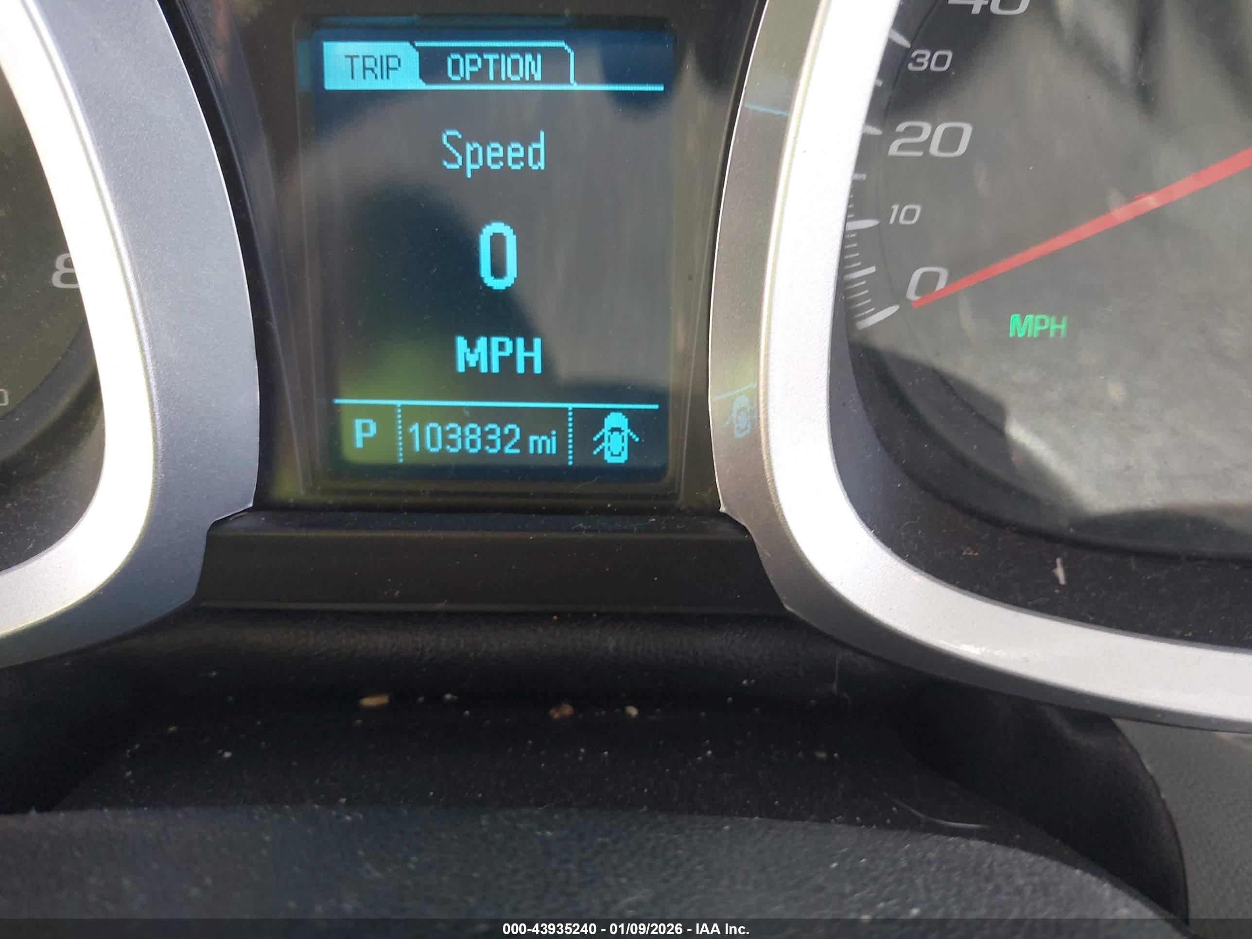CHEVROLET EQUINOX image 7