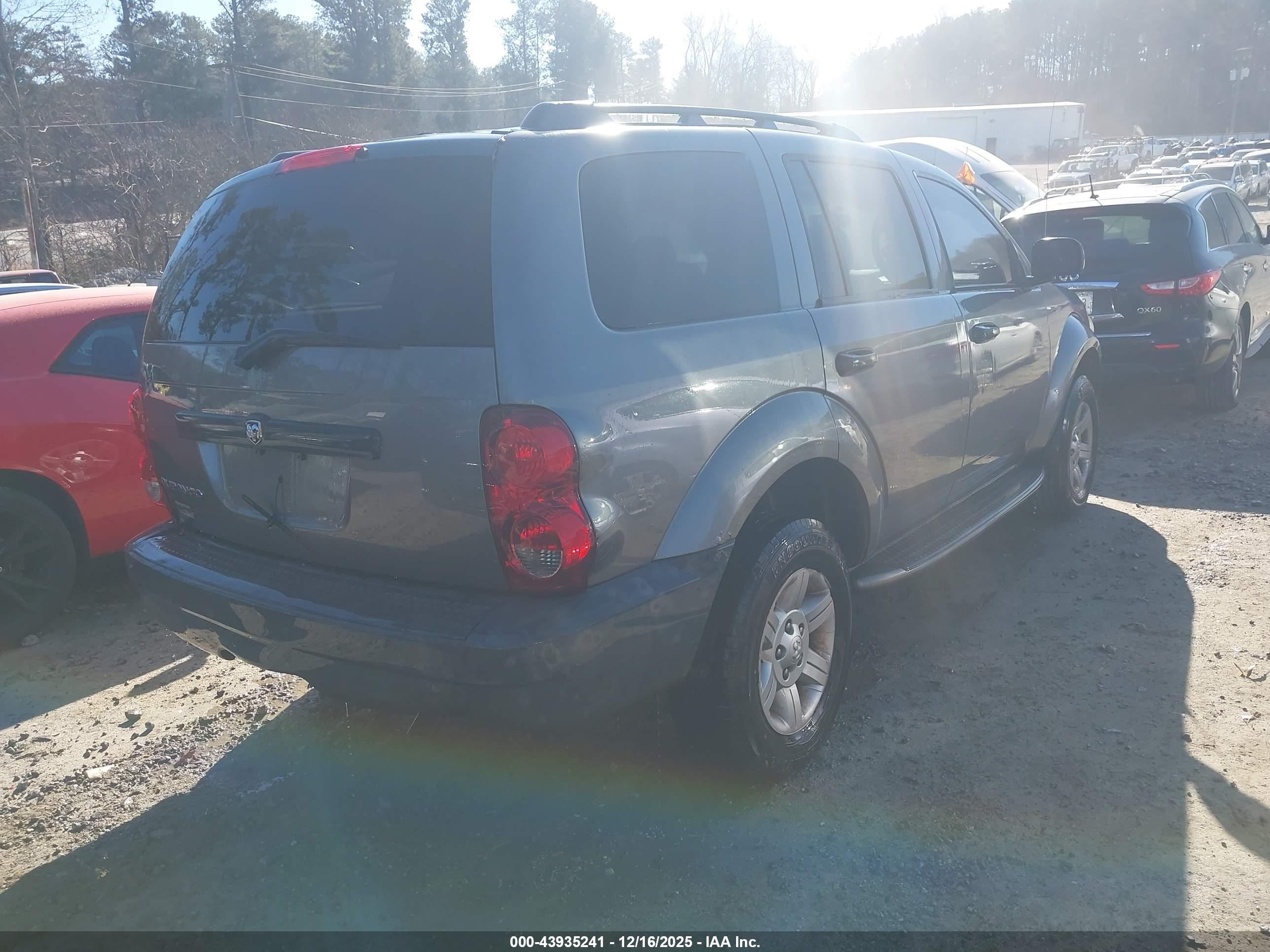 DODGE DURANGO image 4