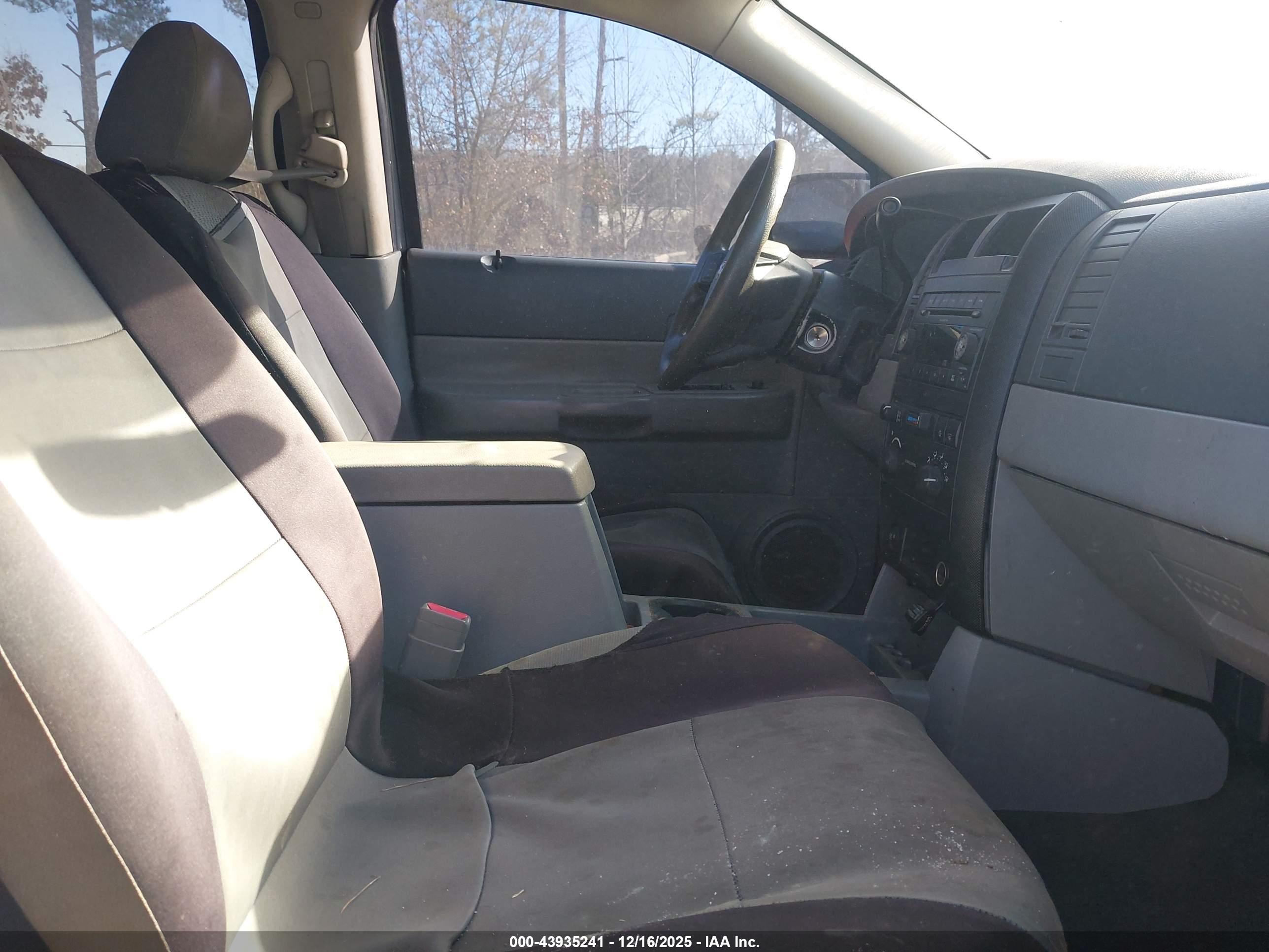 DODGE DURANGO image 5