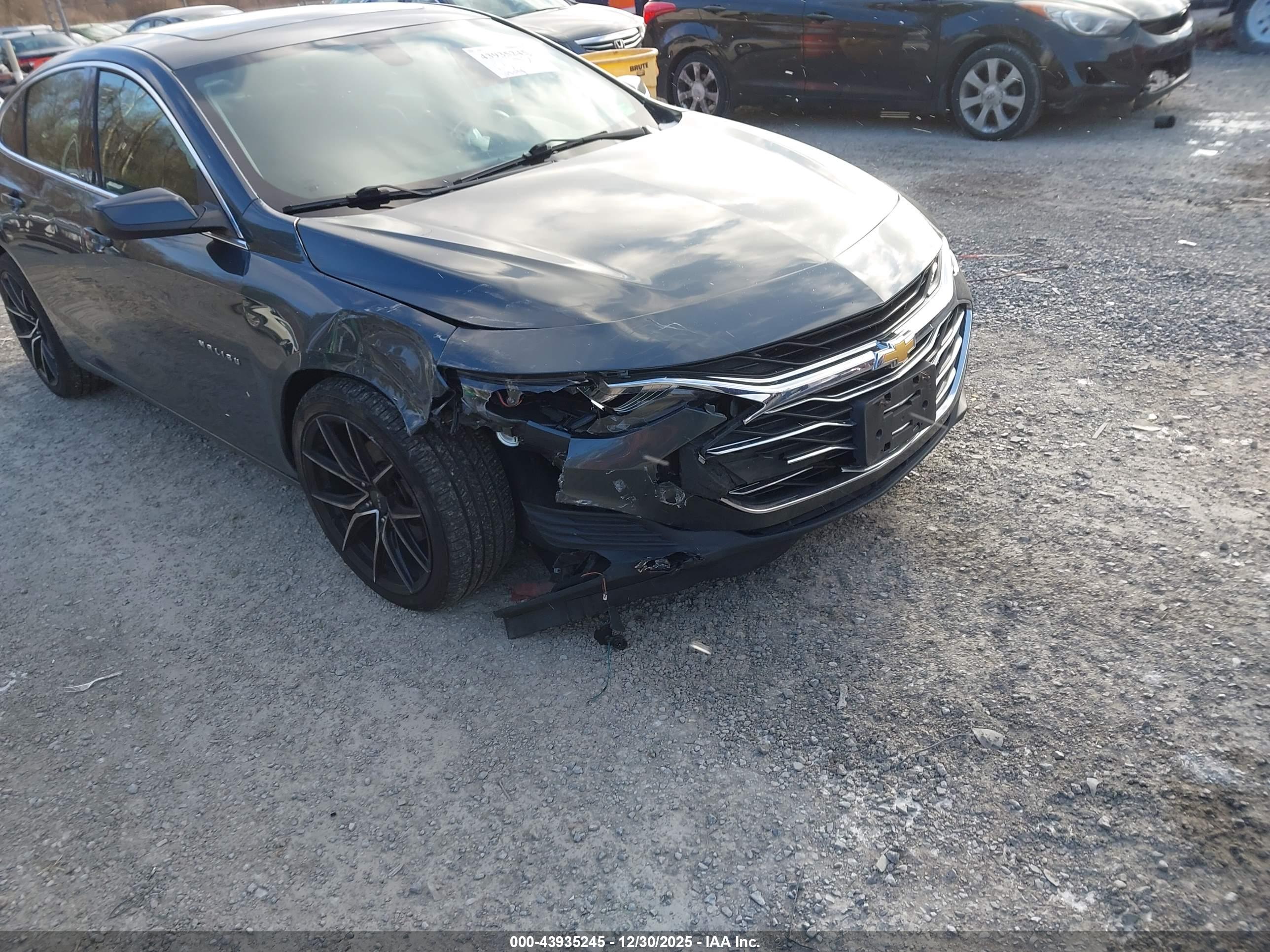 CHEVROLET MALIBU image 6