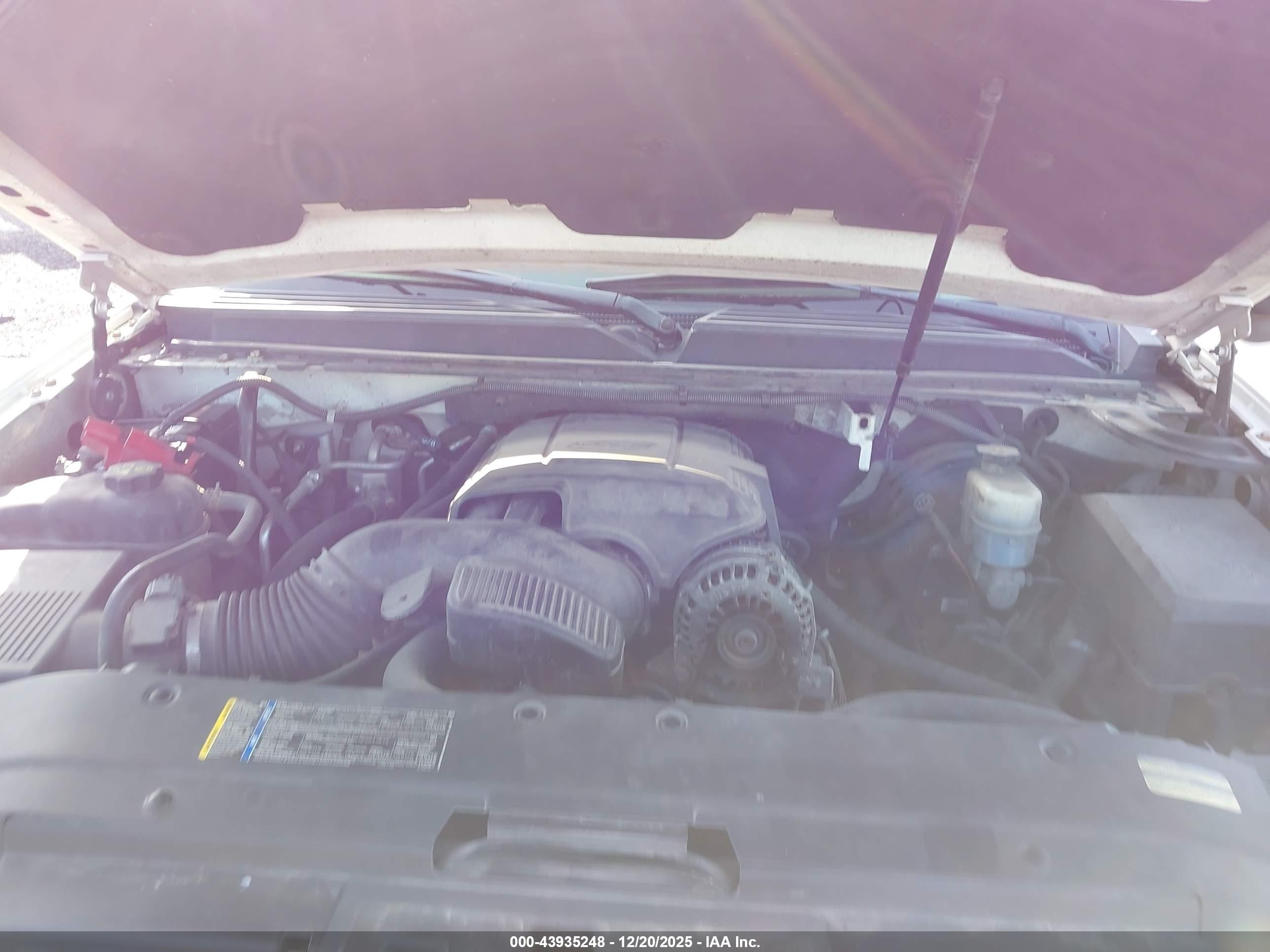 GMC YUKON image 10