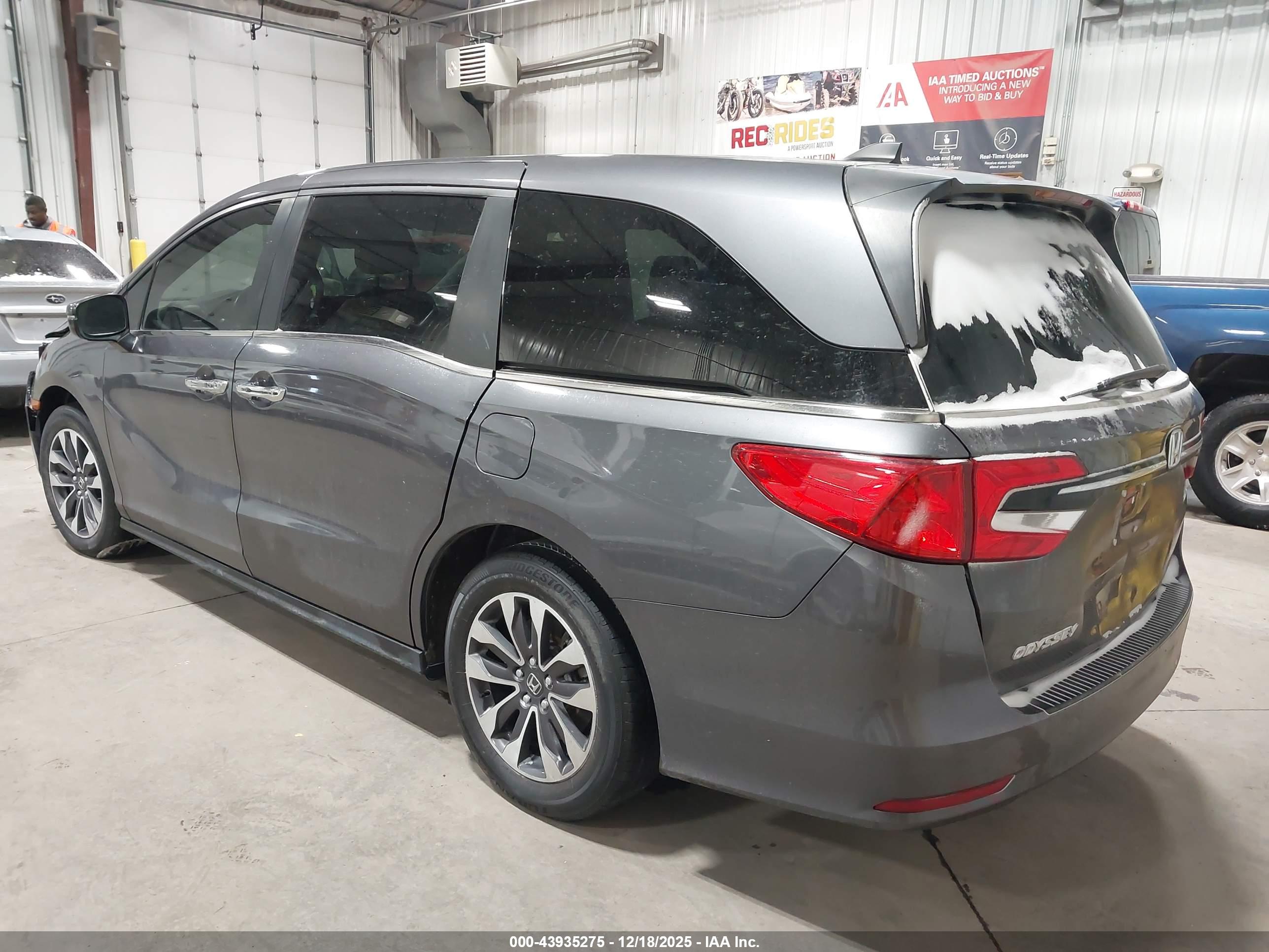 HONDA ODYSSEY image 3