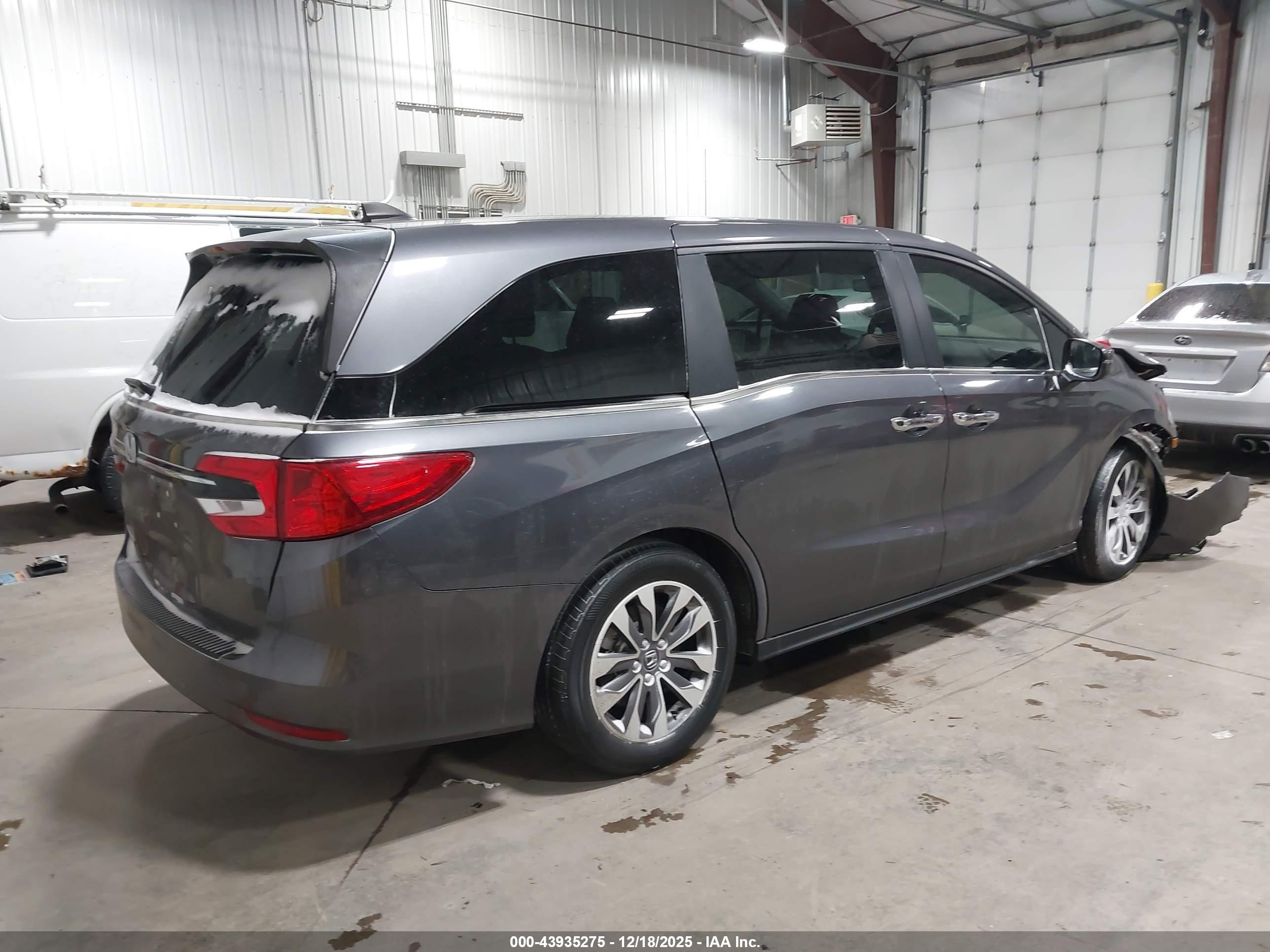 HONDA ODYSSEY image 4