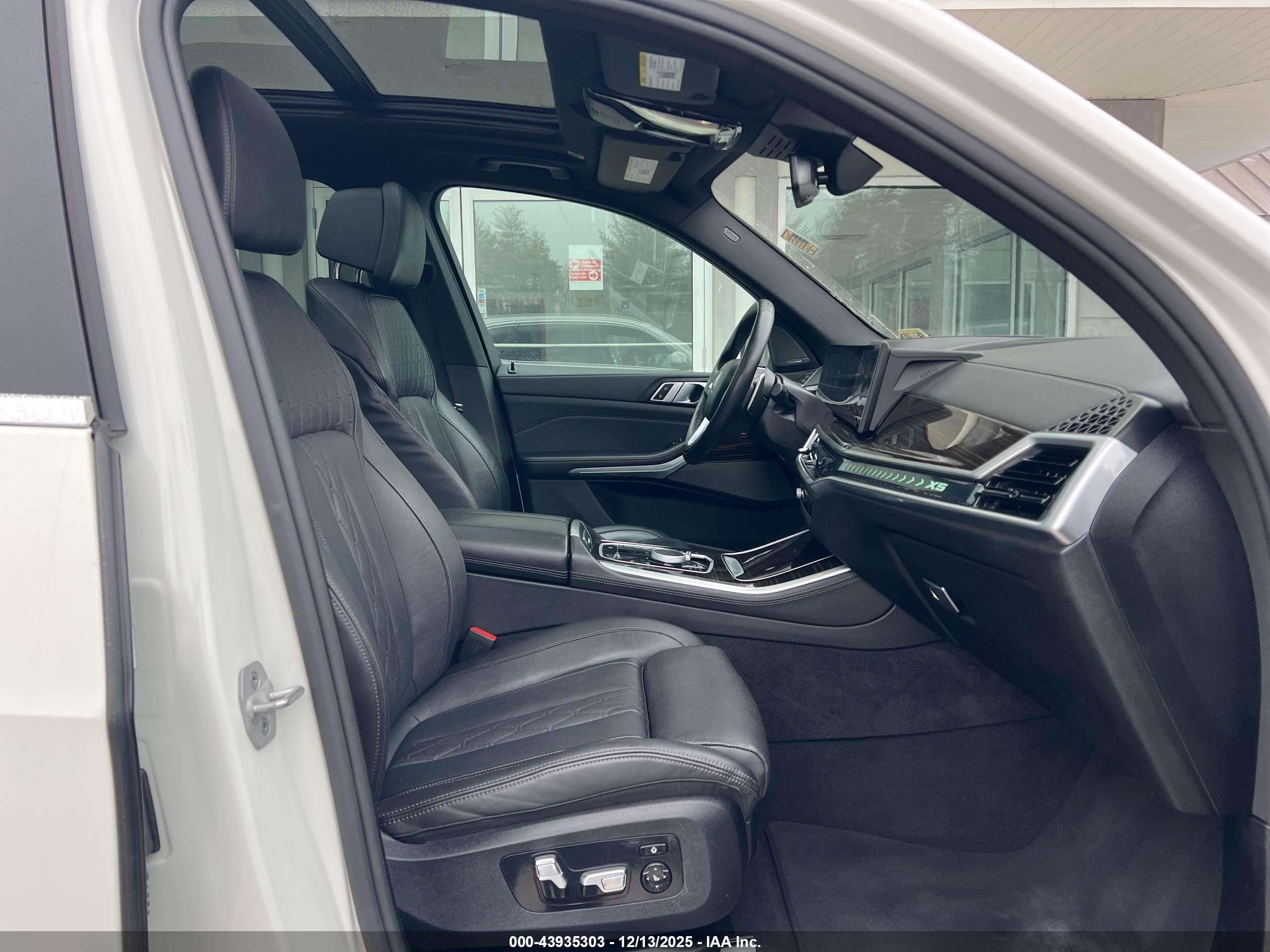 BMW X5 image 5