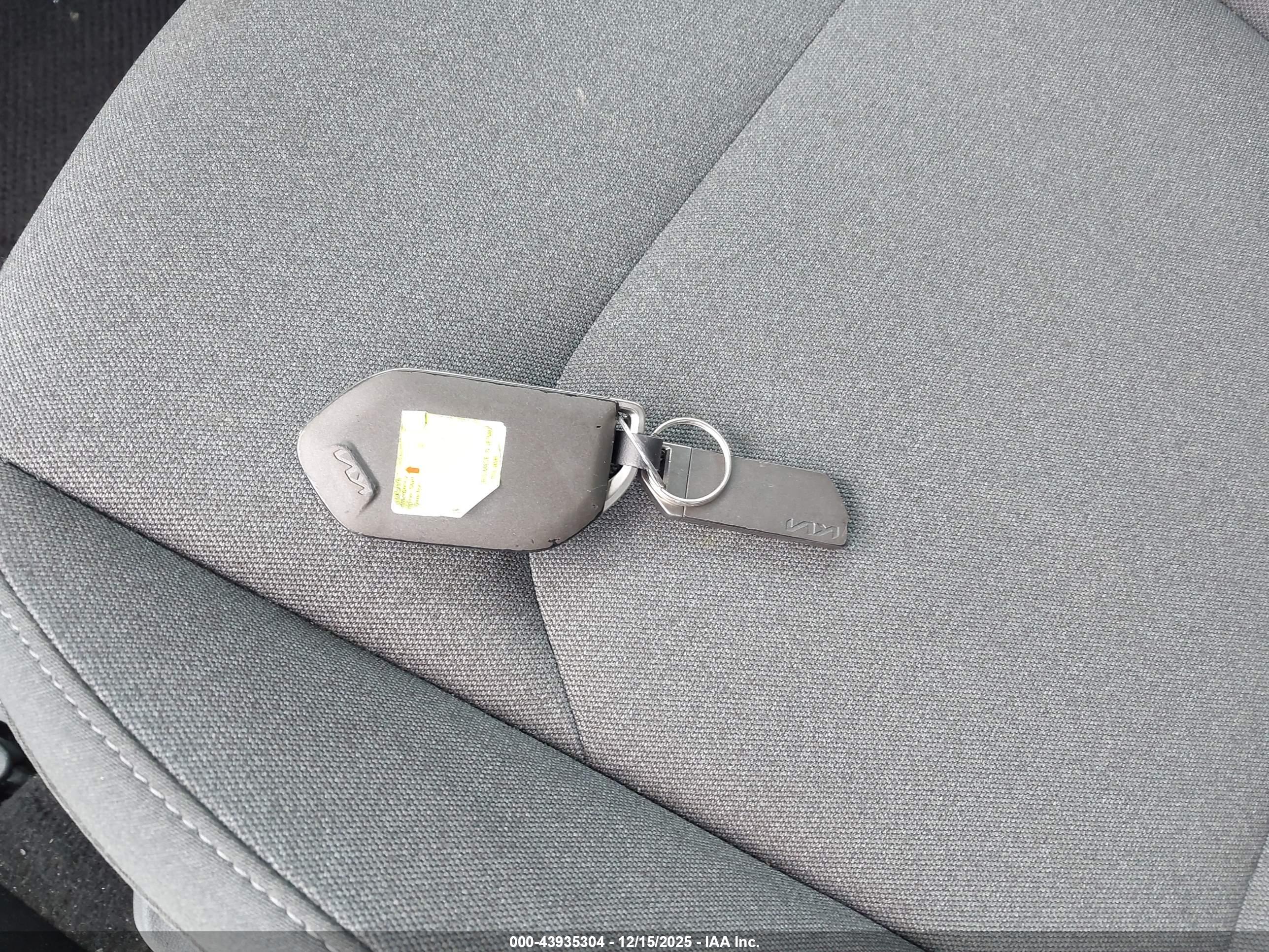 KIA K4 image 11