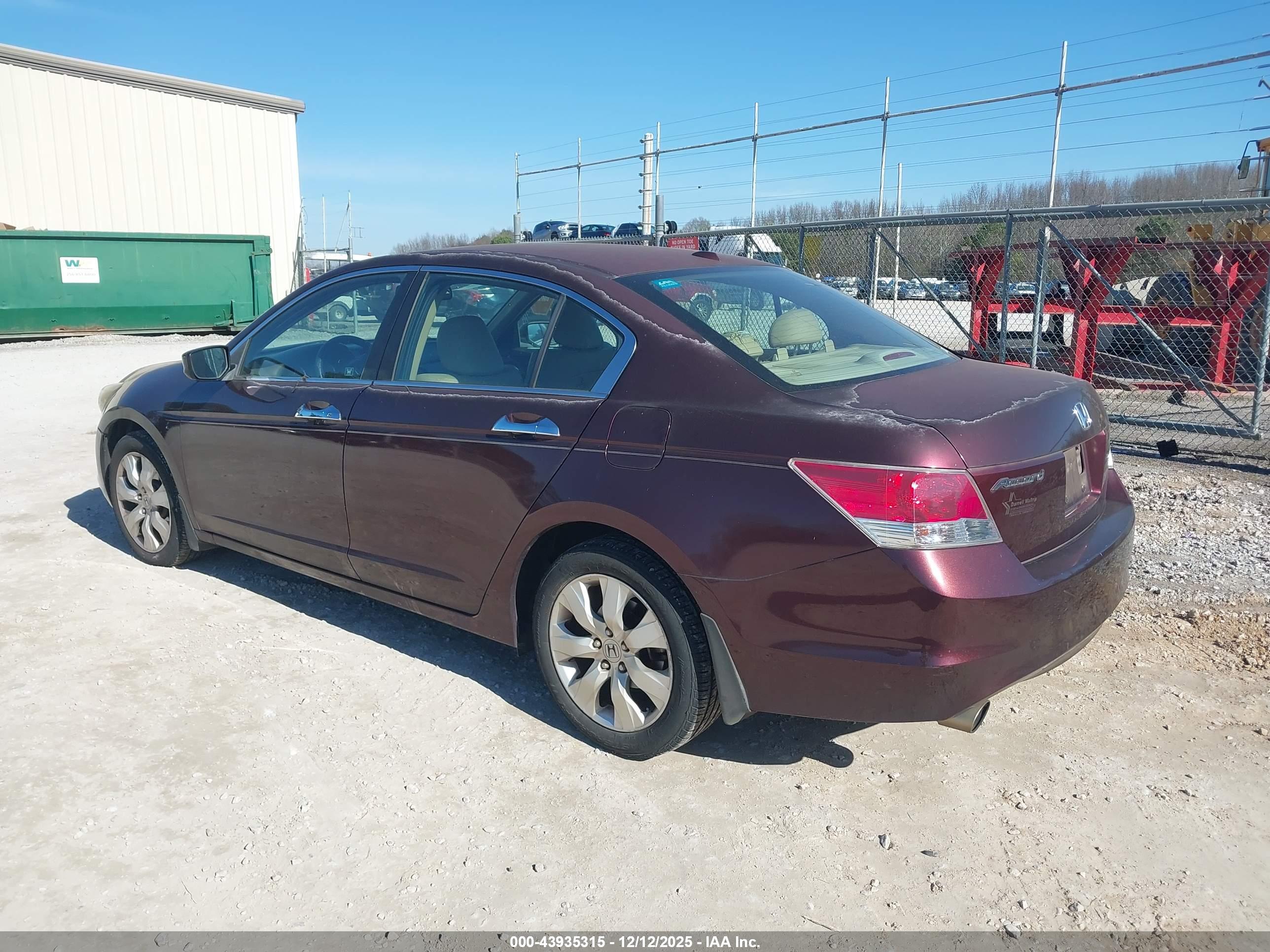 HONDA ACCORD image 3