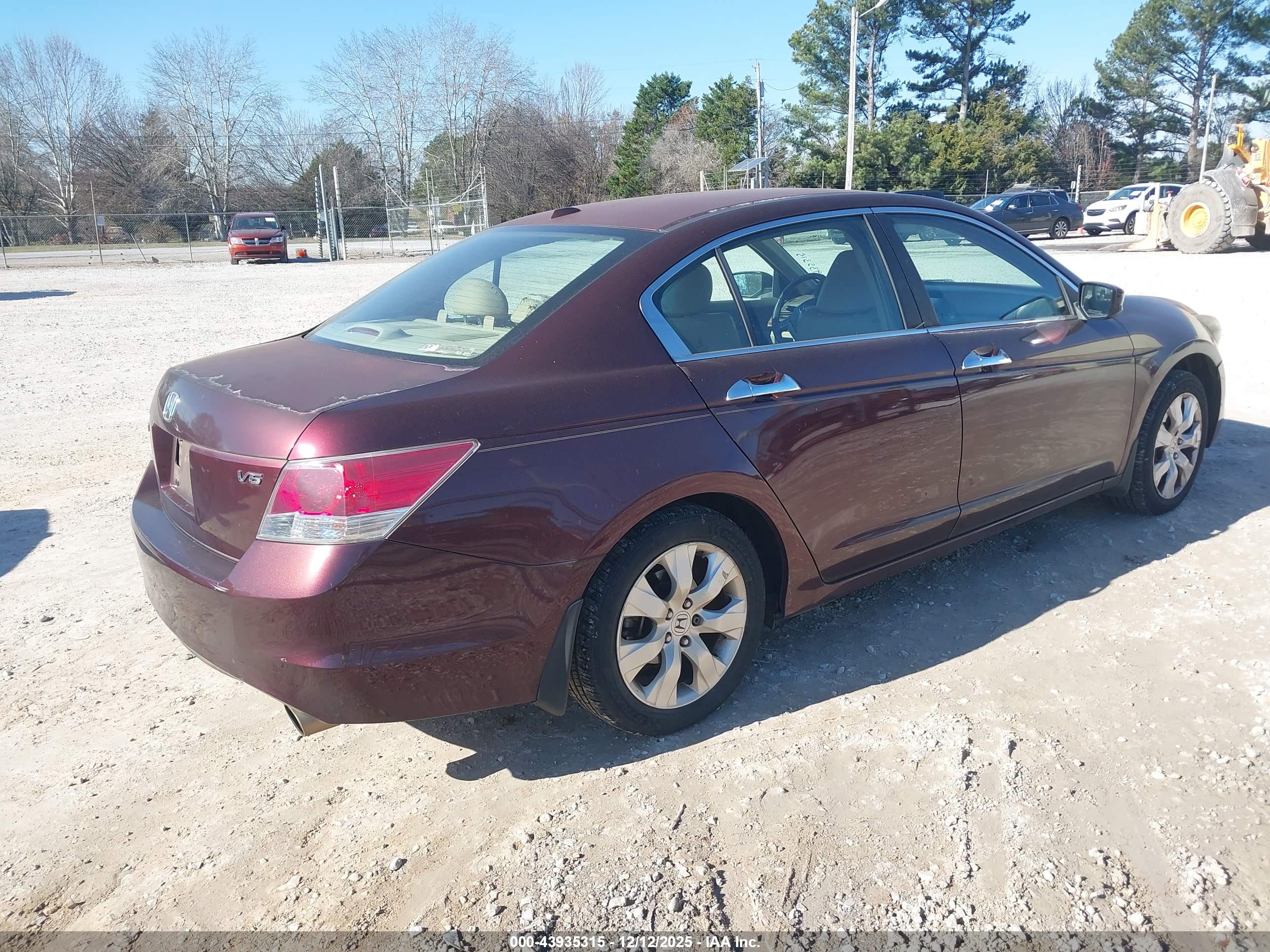 HONDA ACCORD image 4