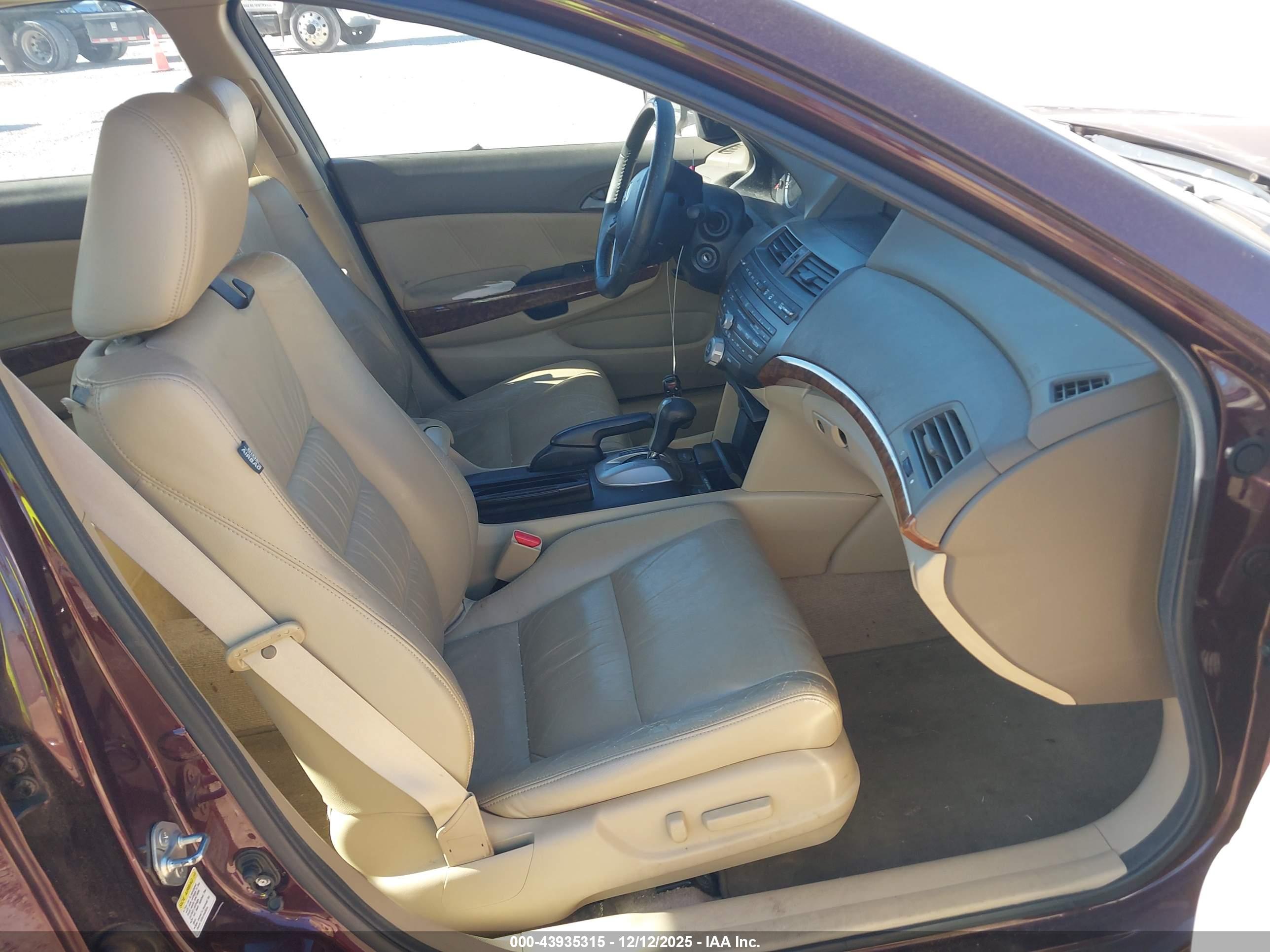 HONDA ACCORD image 5