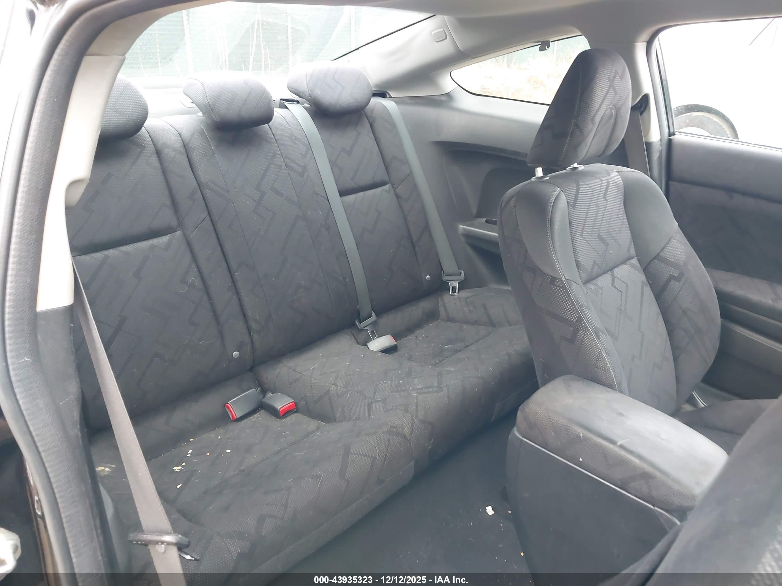 HONDA CIVIC image 8