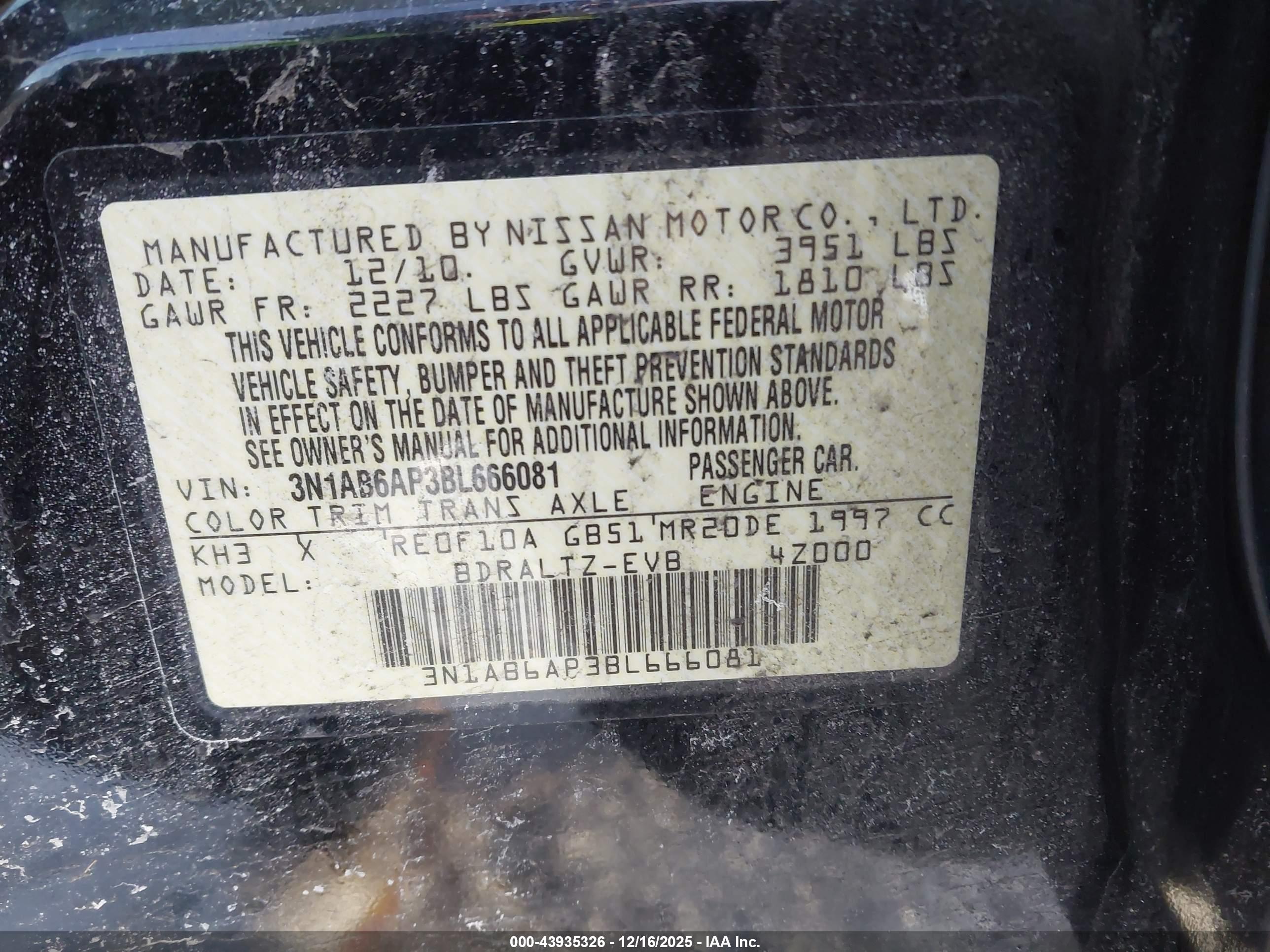 NISSAN SENTRA image 9
