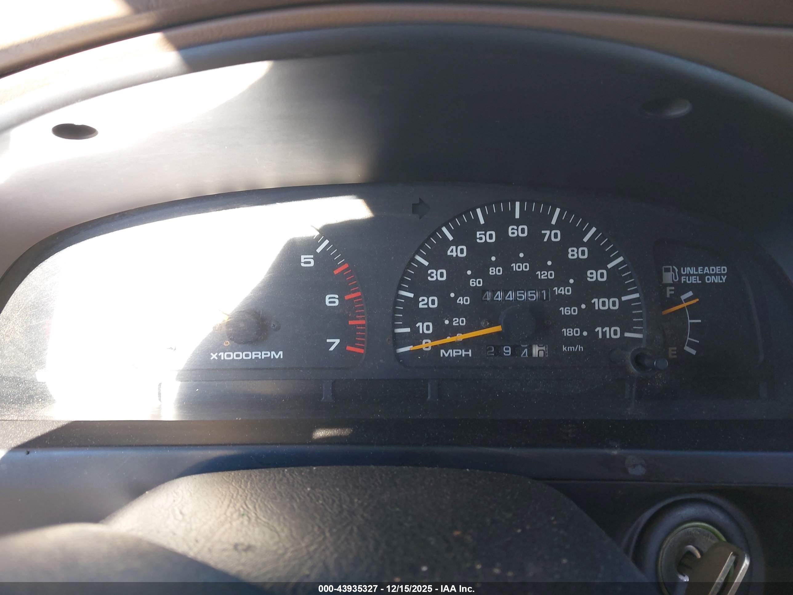 TOYOTA 4RUNNER image 7