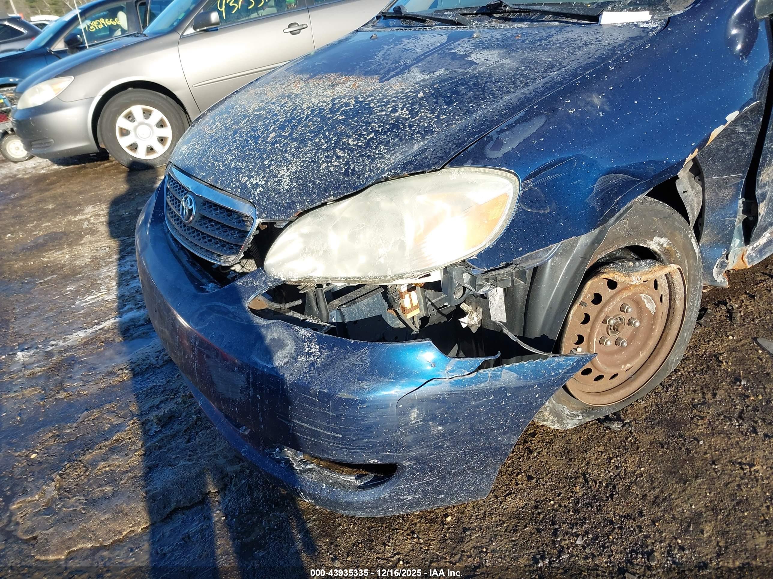 TOYOTA COROLLA image 6