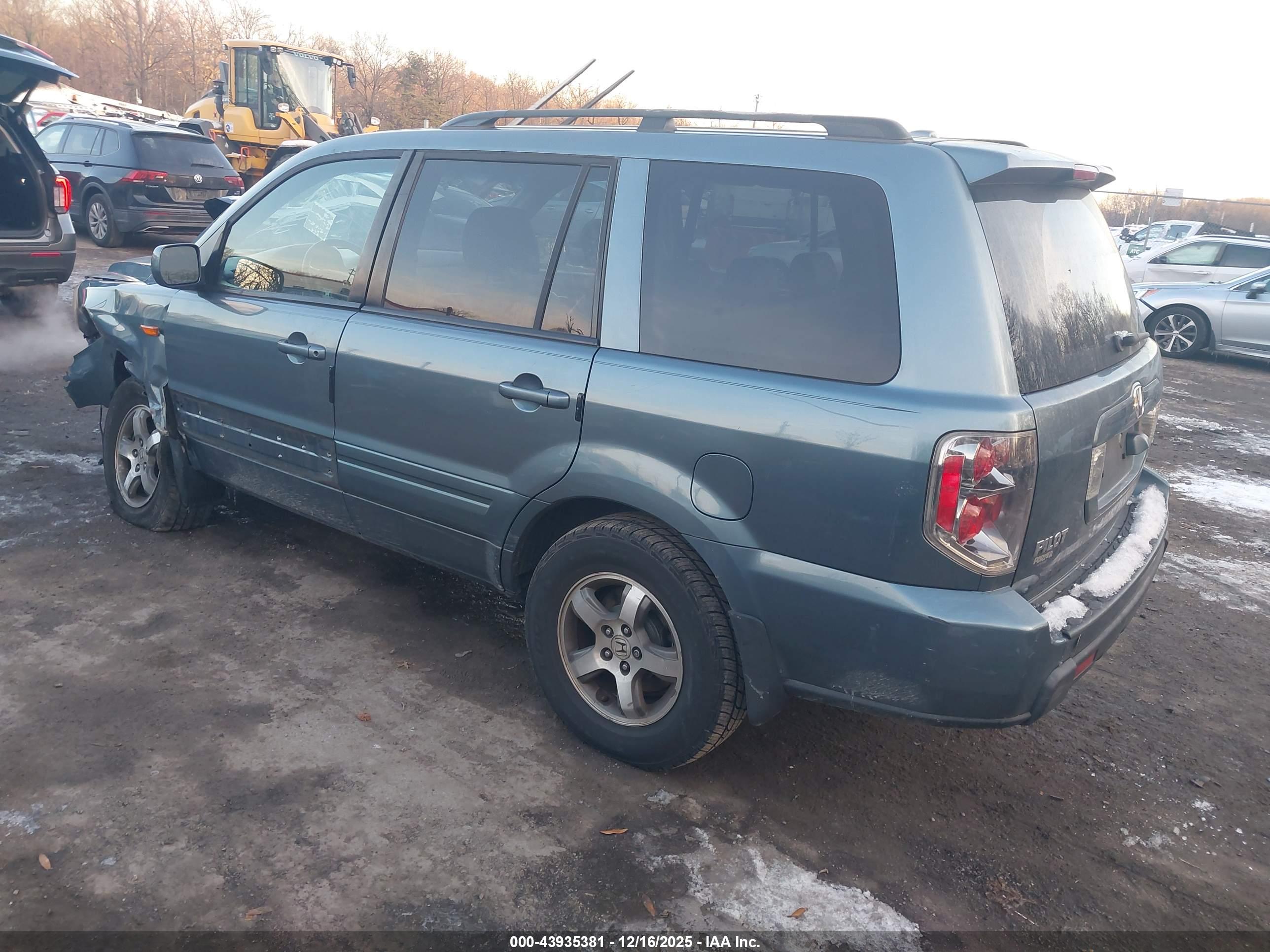 HONDA PILOT image 3