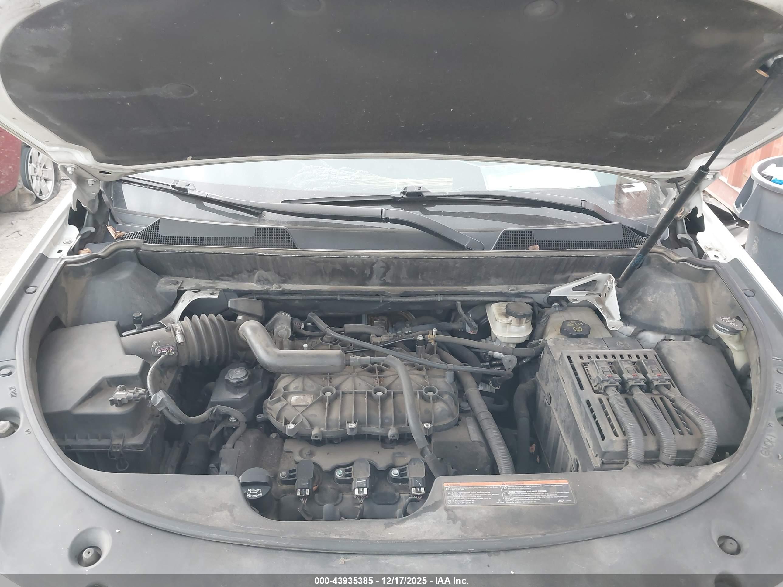 CADILLAC SRX image 10