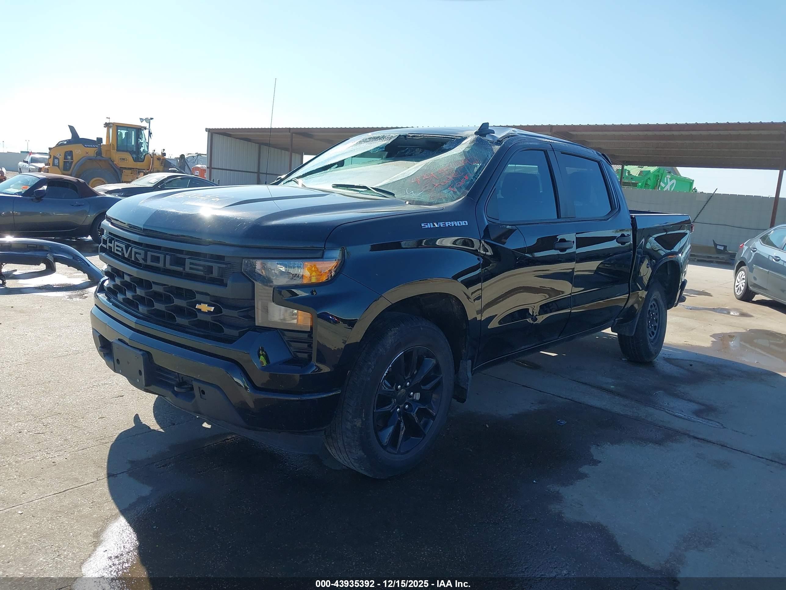 CHEVROLET SILVERADO image 2