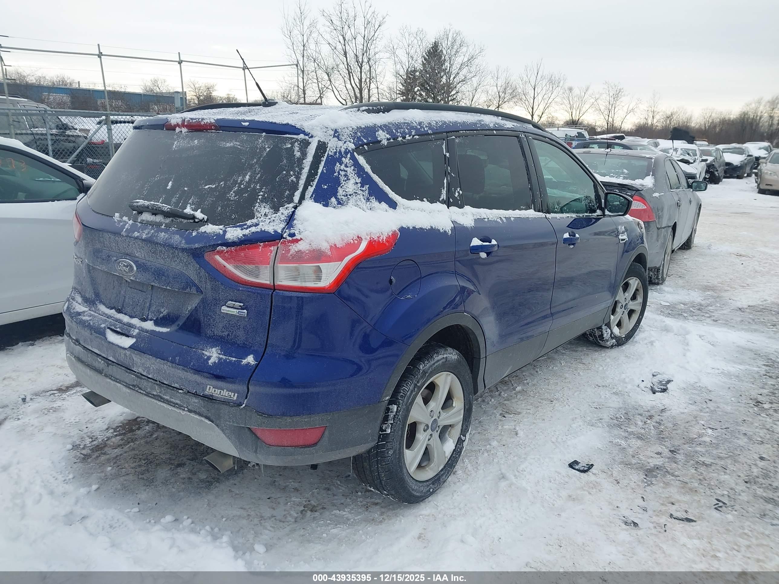 FORD ESCAPE image 4