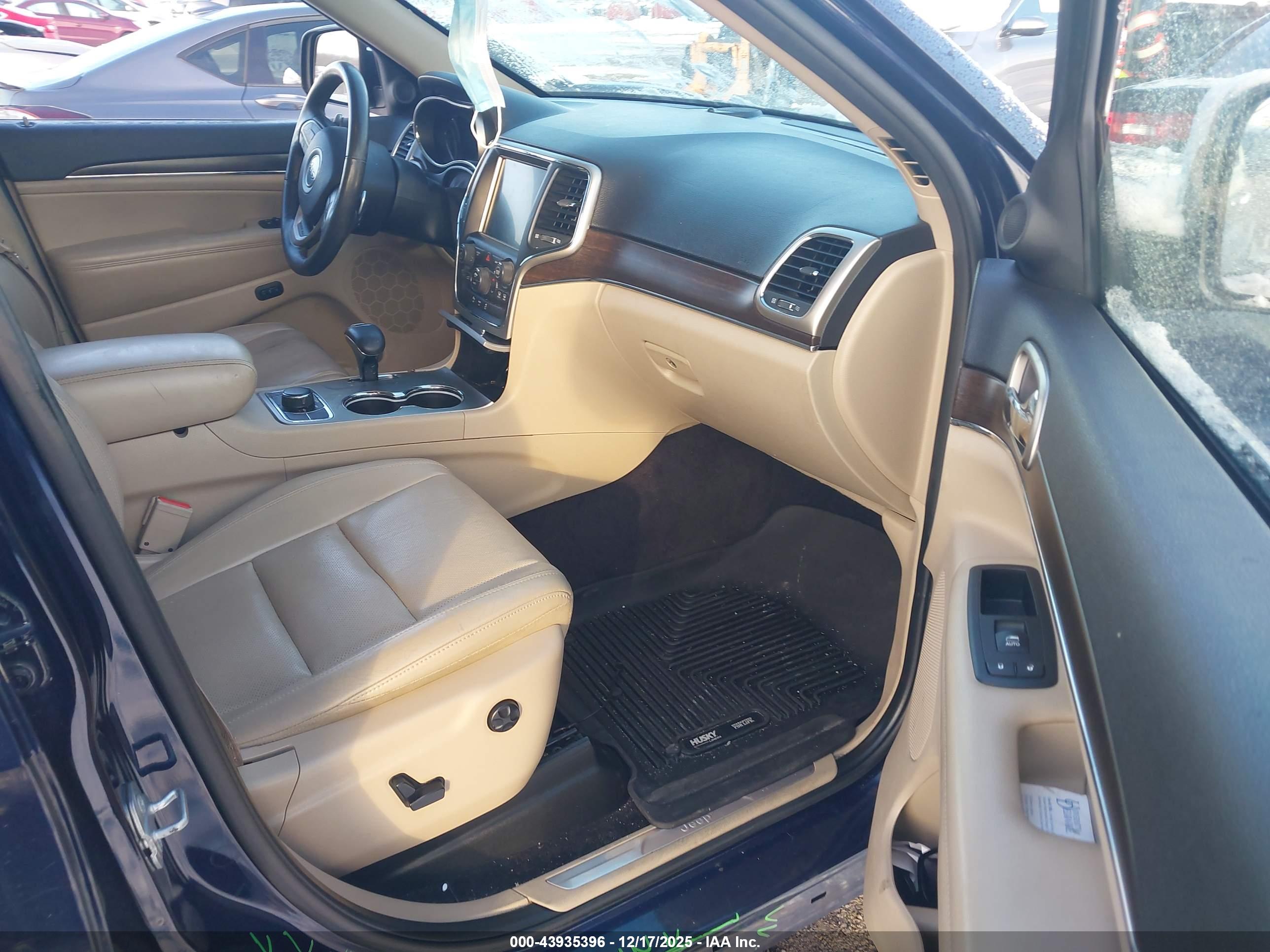 JEEP GRAND image 5