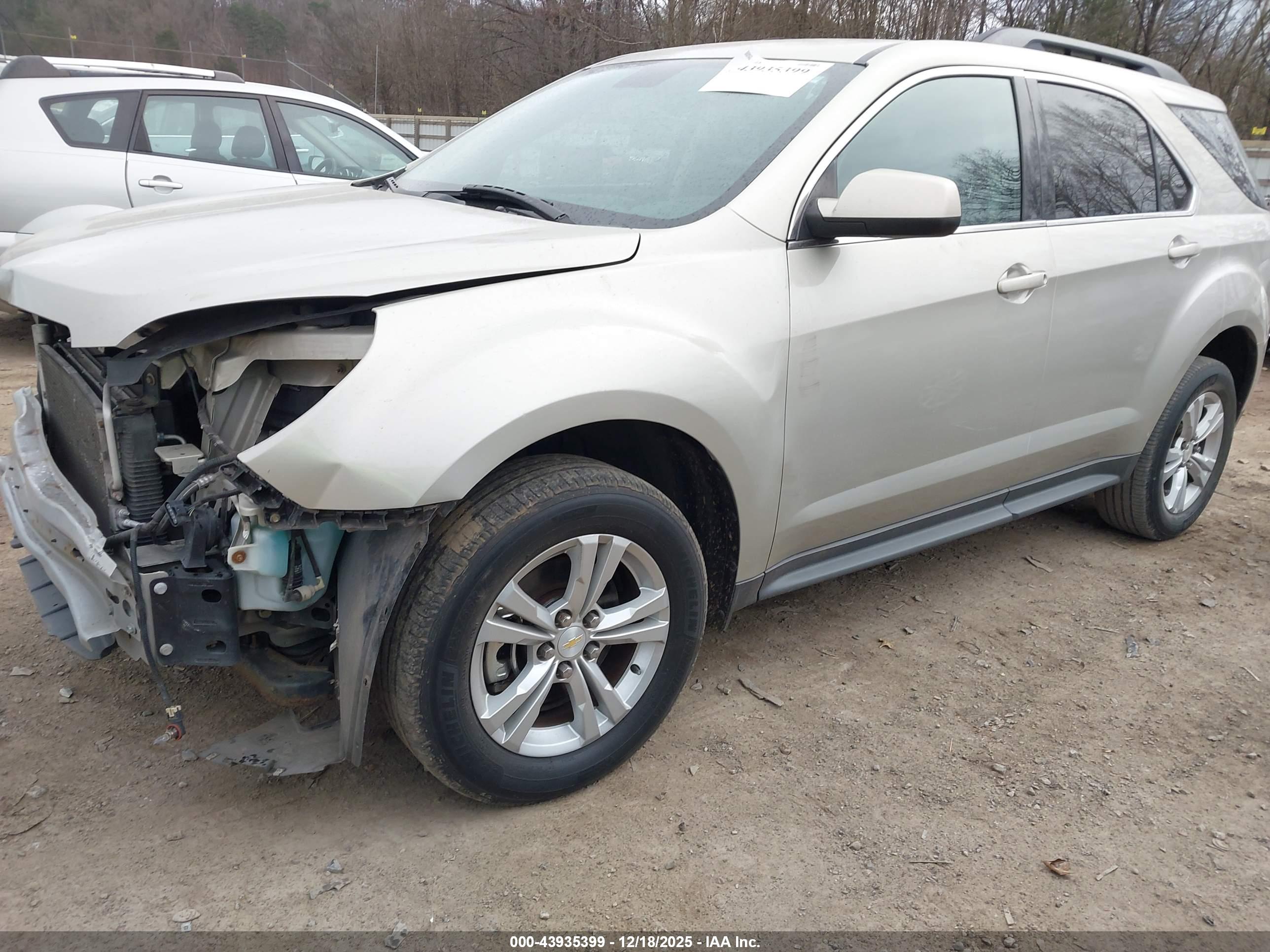 CHEVROLET EQUINOX image 2