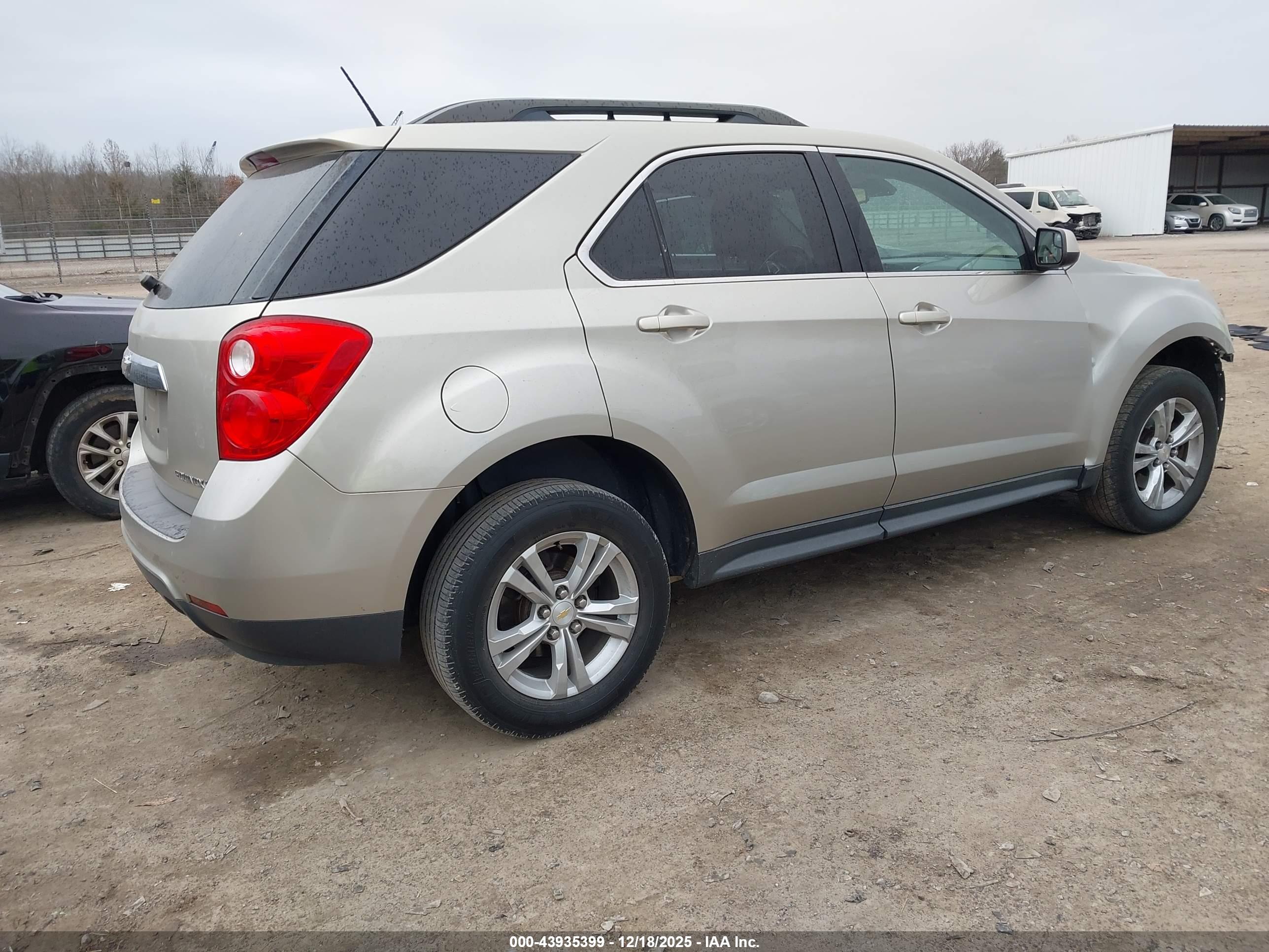 CHEVROLET EQUINOX image 4
