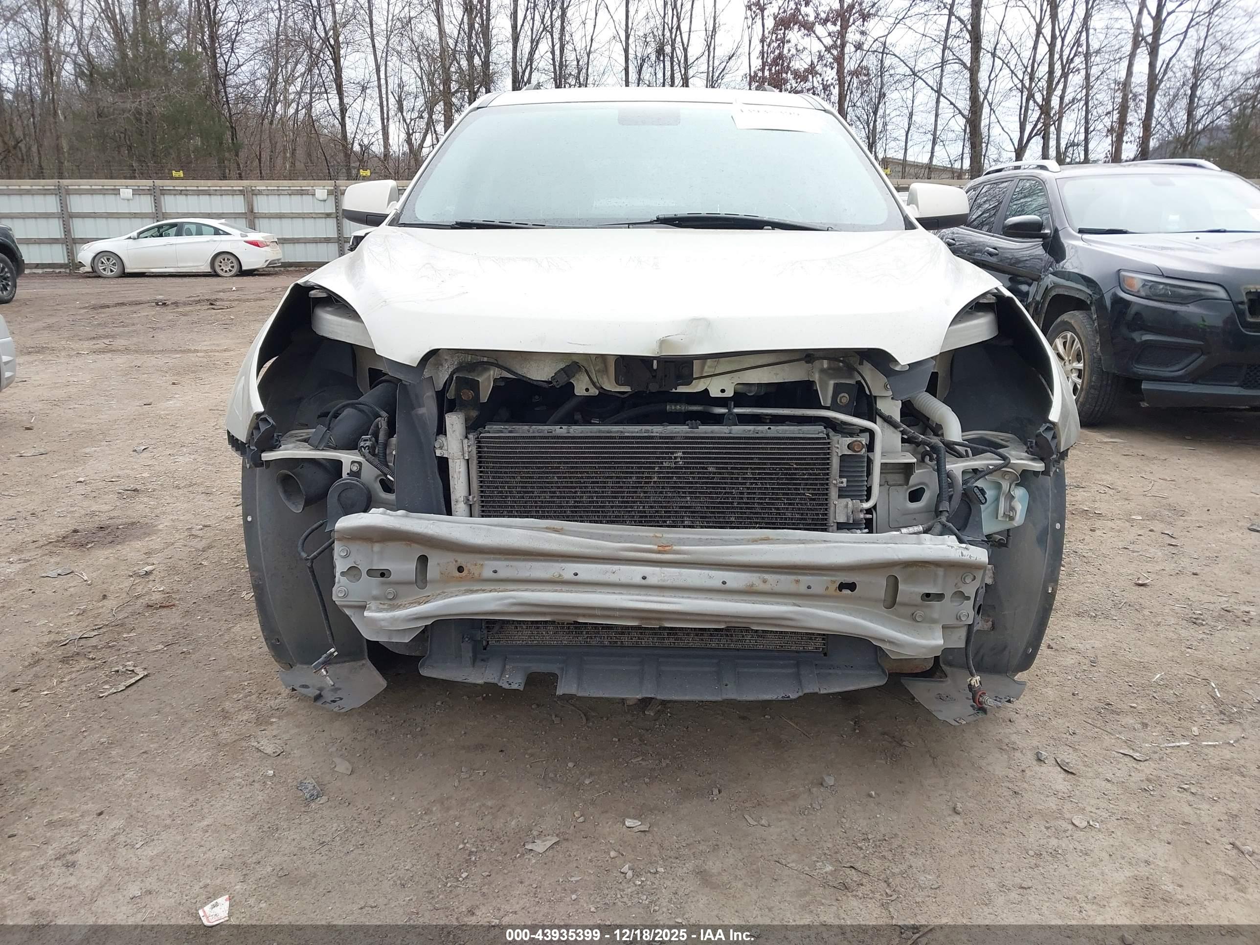 CHEVROLET EQUINOX image 6