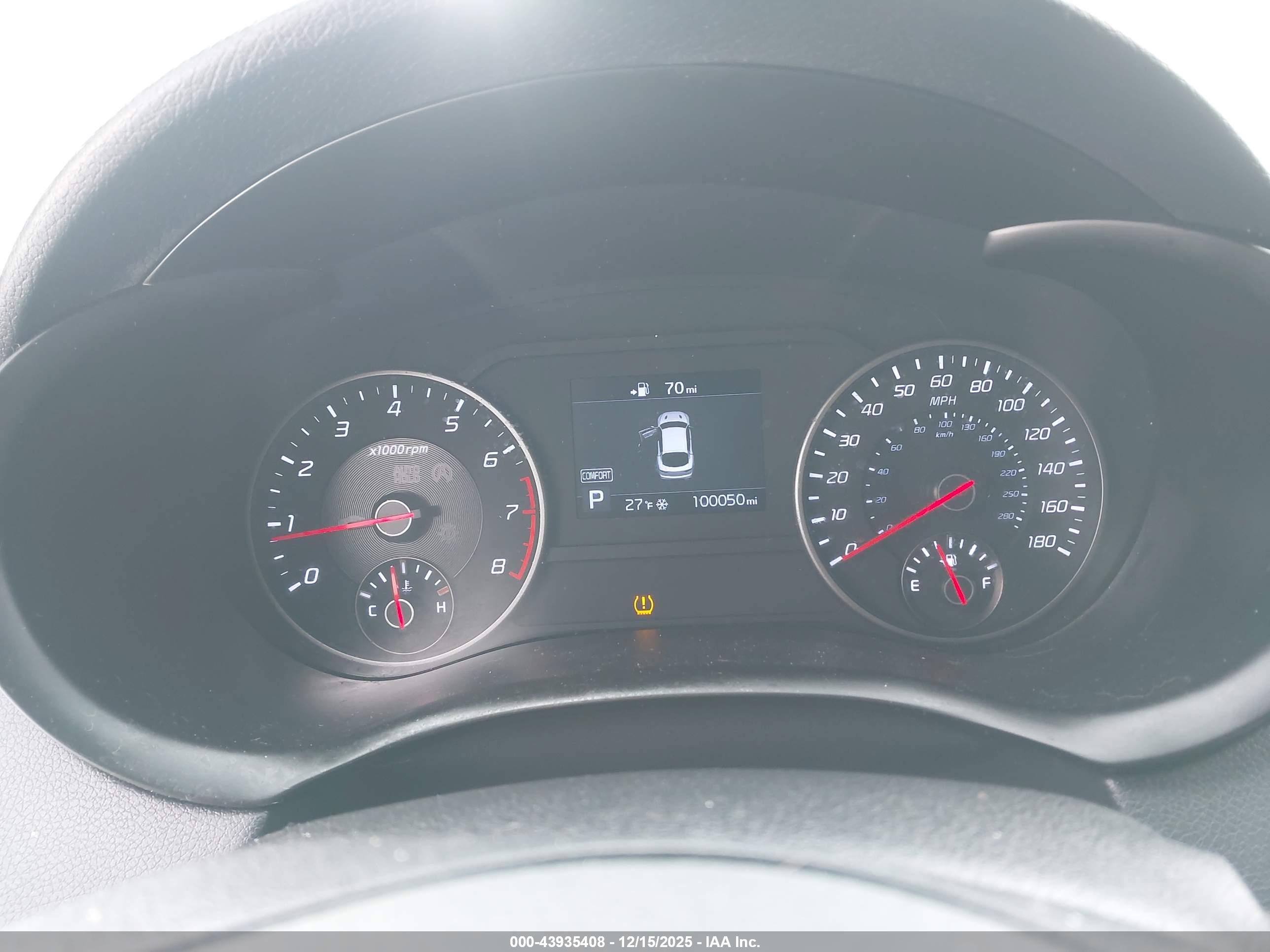 KIA STINGER image 7