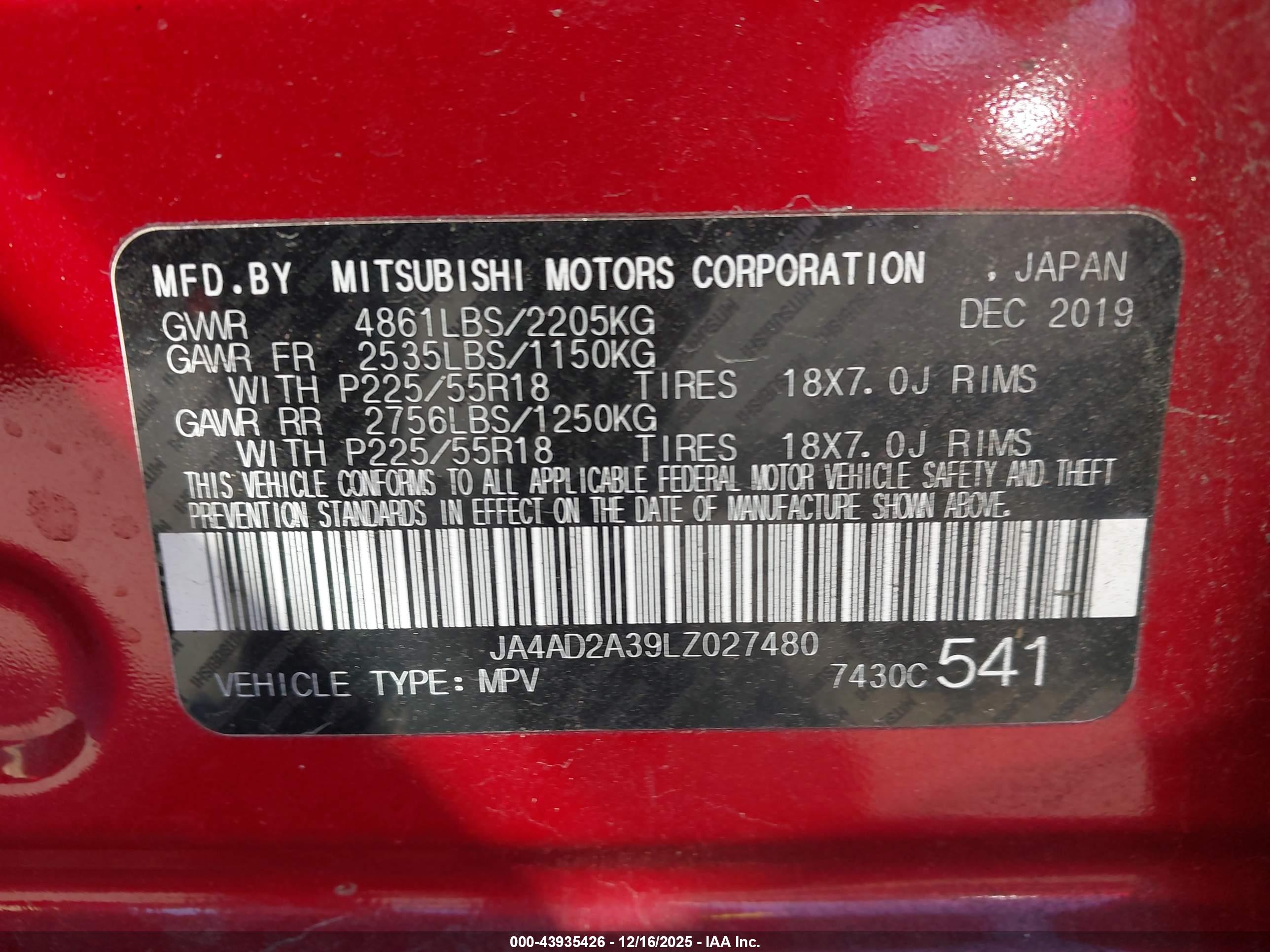 MITSUBISHI OUTLANDER image 9