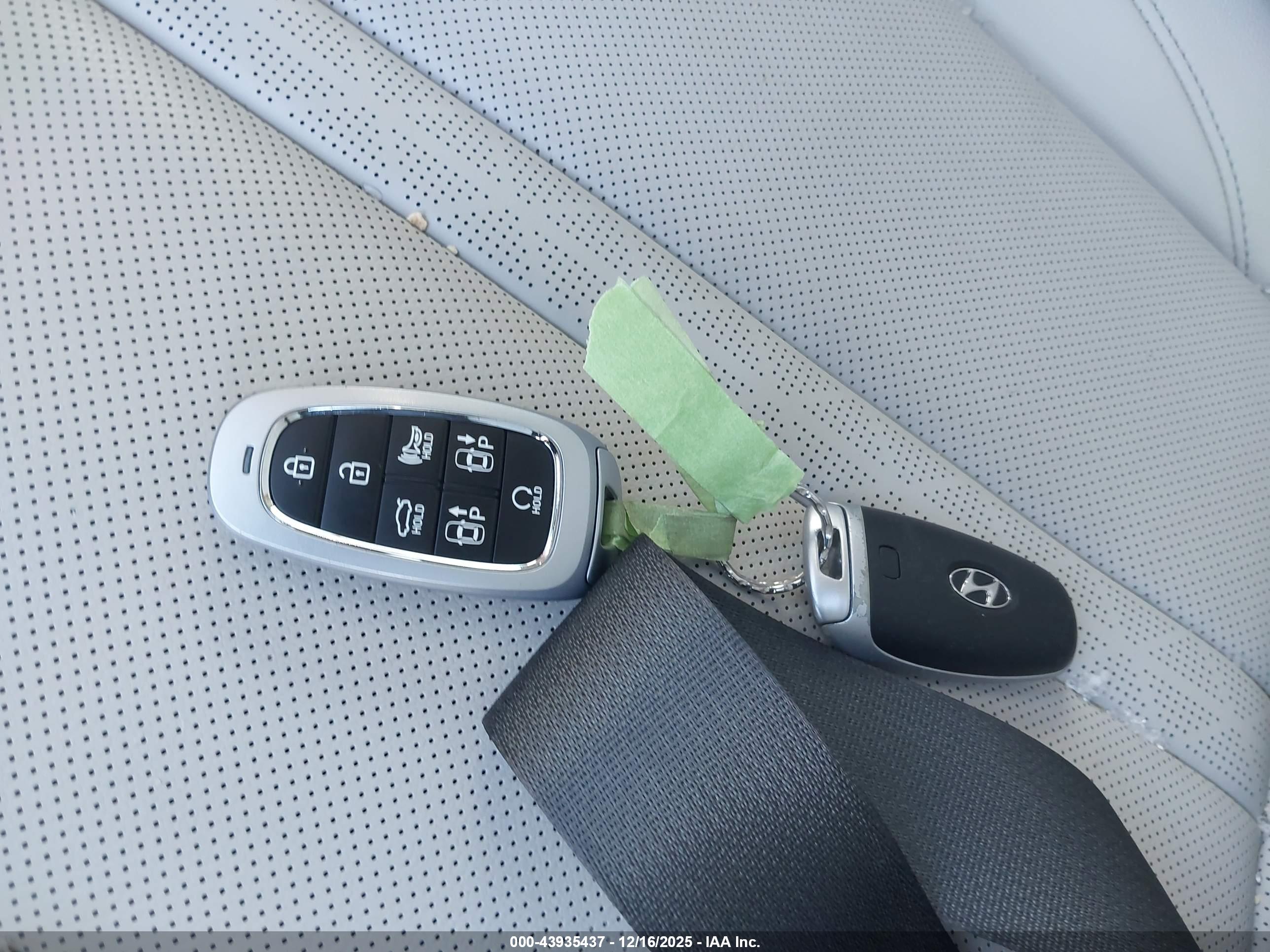 HYUNDAI SONATA image 11