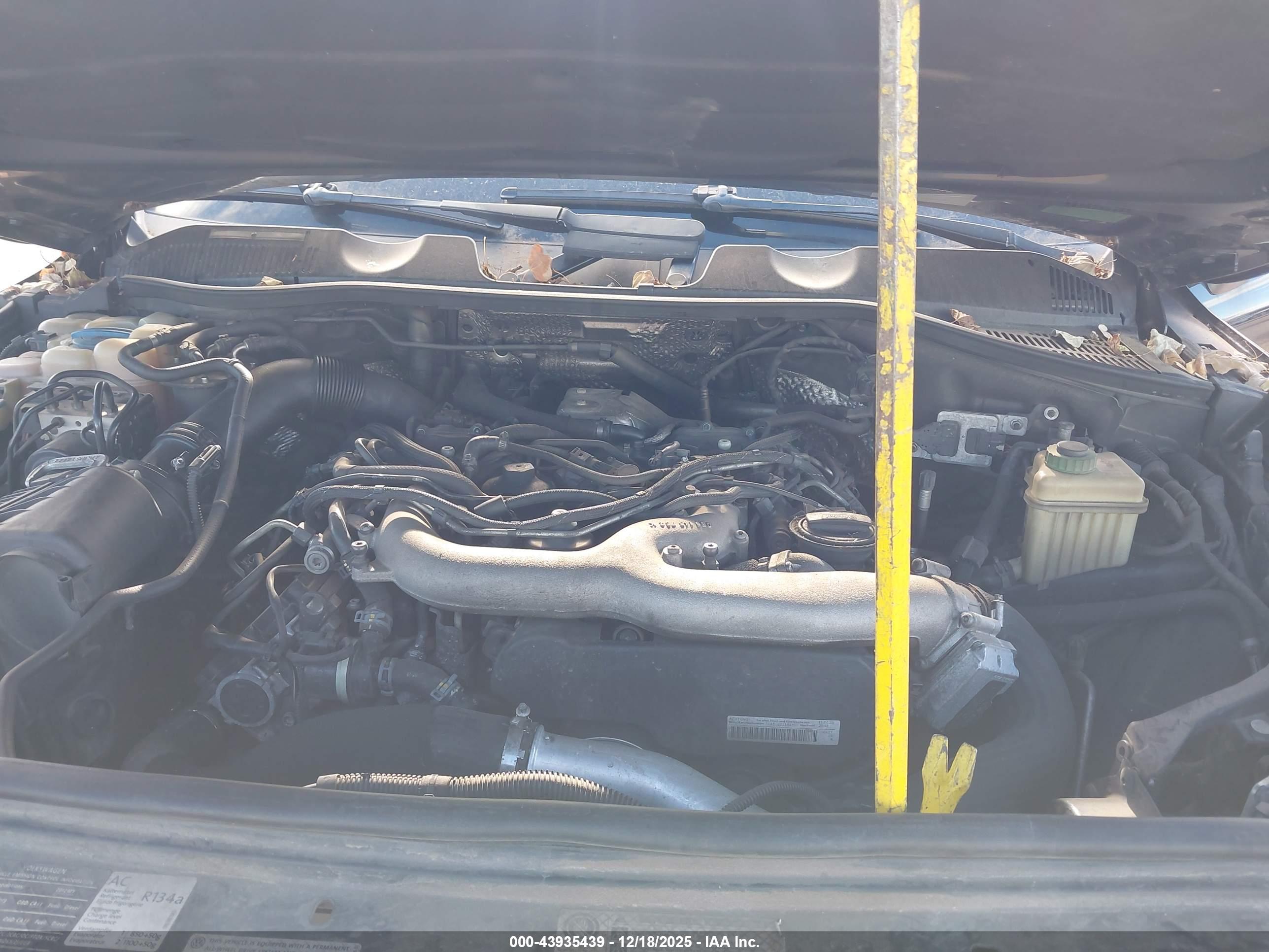 VOLKSWAGEN TOUAREG image 10